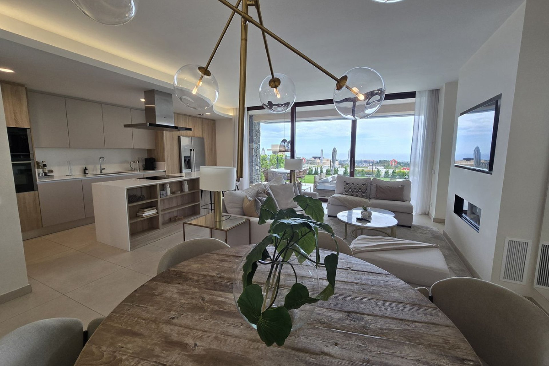 Reventa - Ground floor apartment - Benahavís - Benahavís Centro