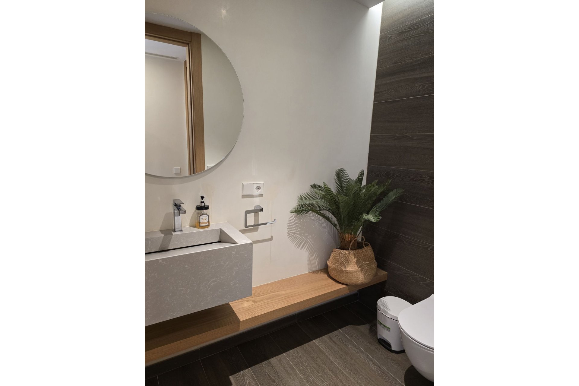 Reventa - Ground floor apartment - Benahavís - Benahavís Centro