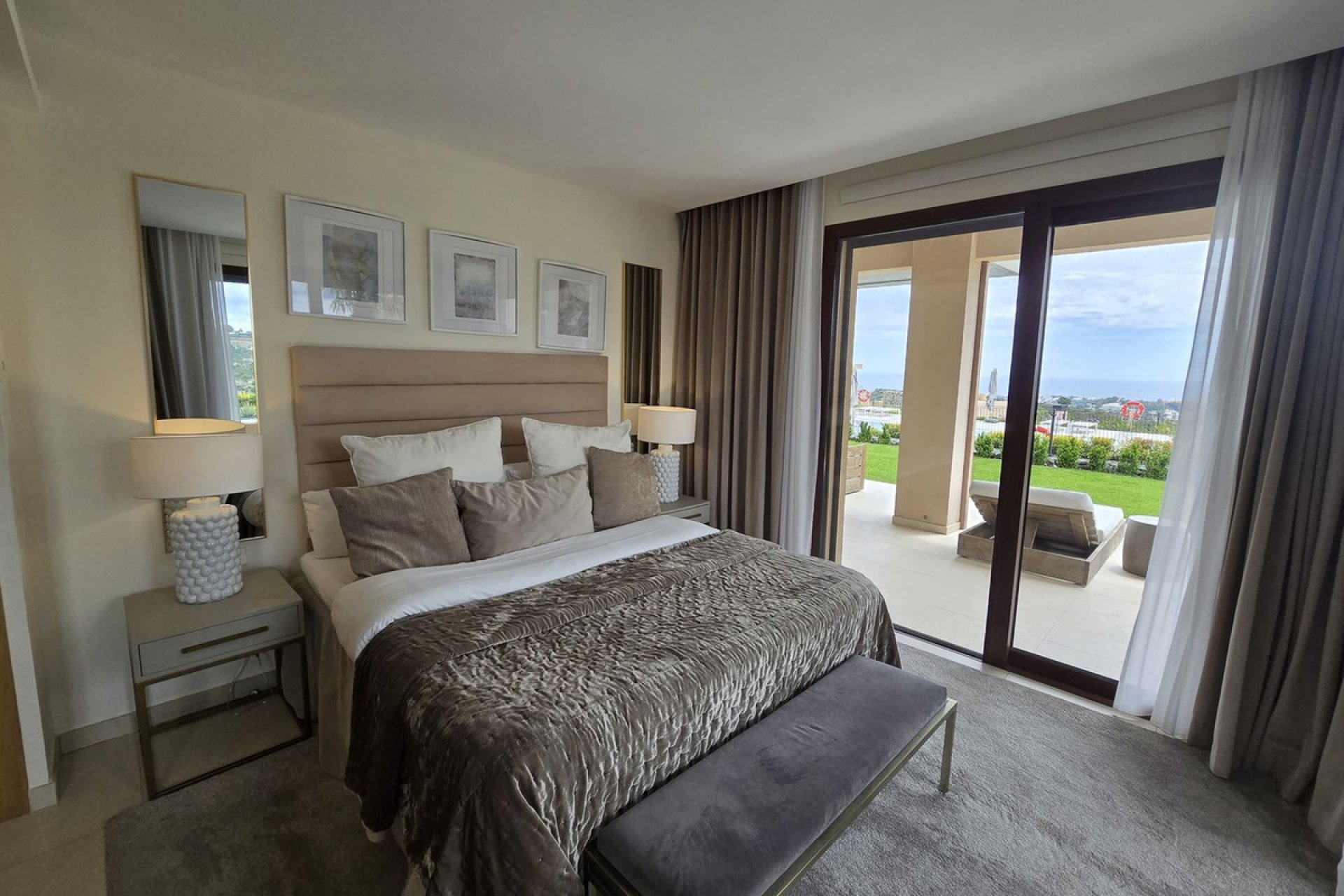 Reventa - Ground floor apartment - Benahavís - Benahavís Centro