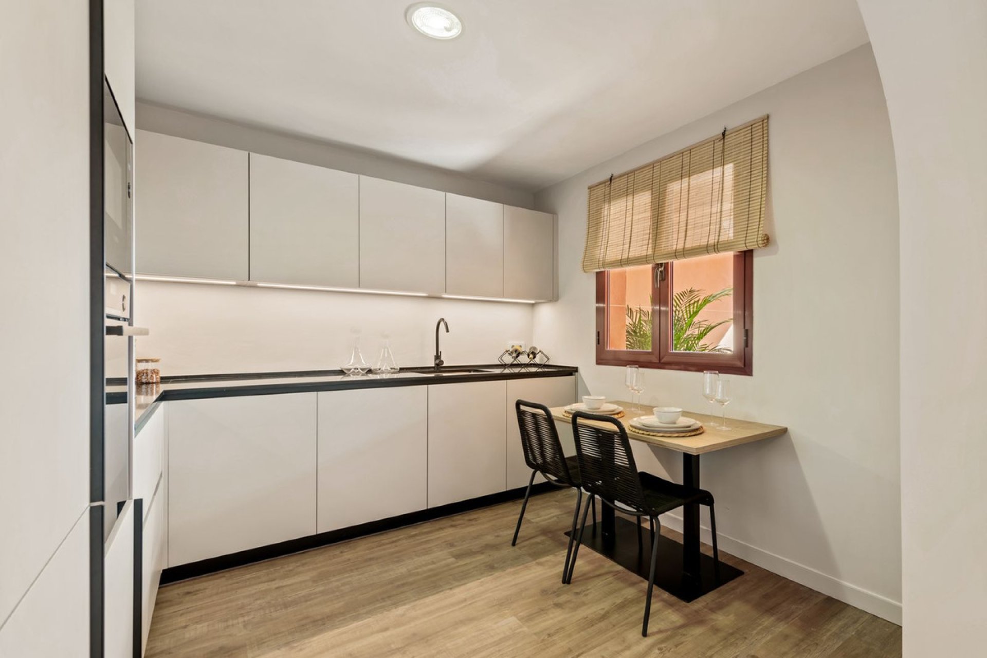 Reventa - Ground floor apartment - Benahavís - Benahavís Centro