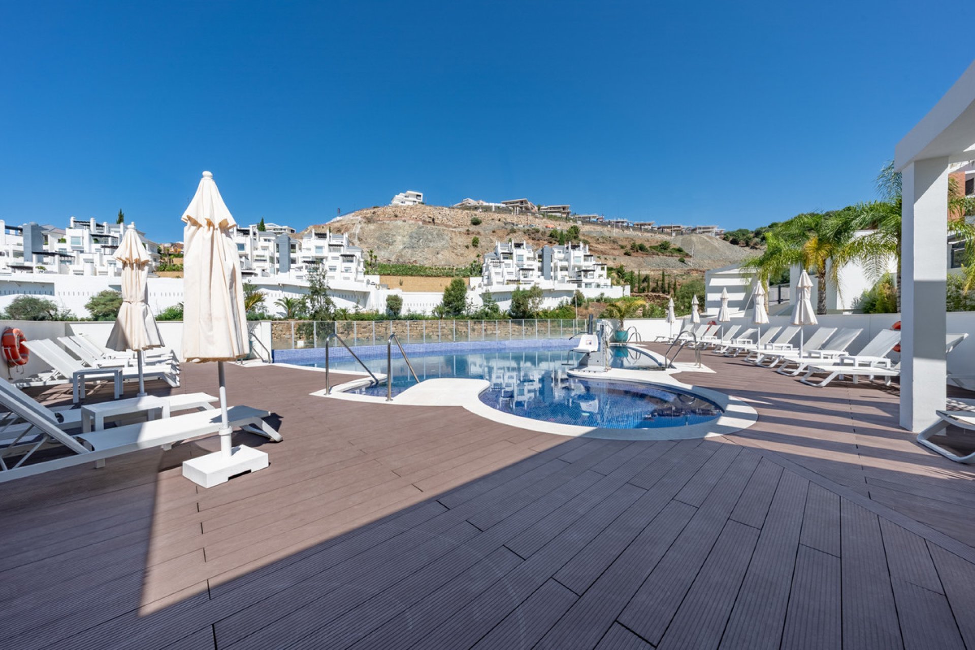 Reventa - Ground floor apartment - Benahavís - Benahavís Centro