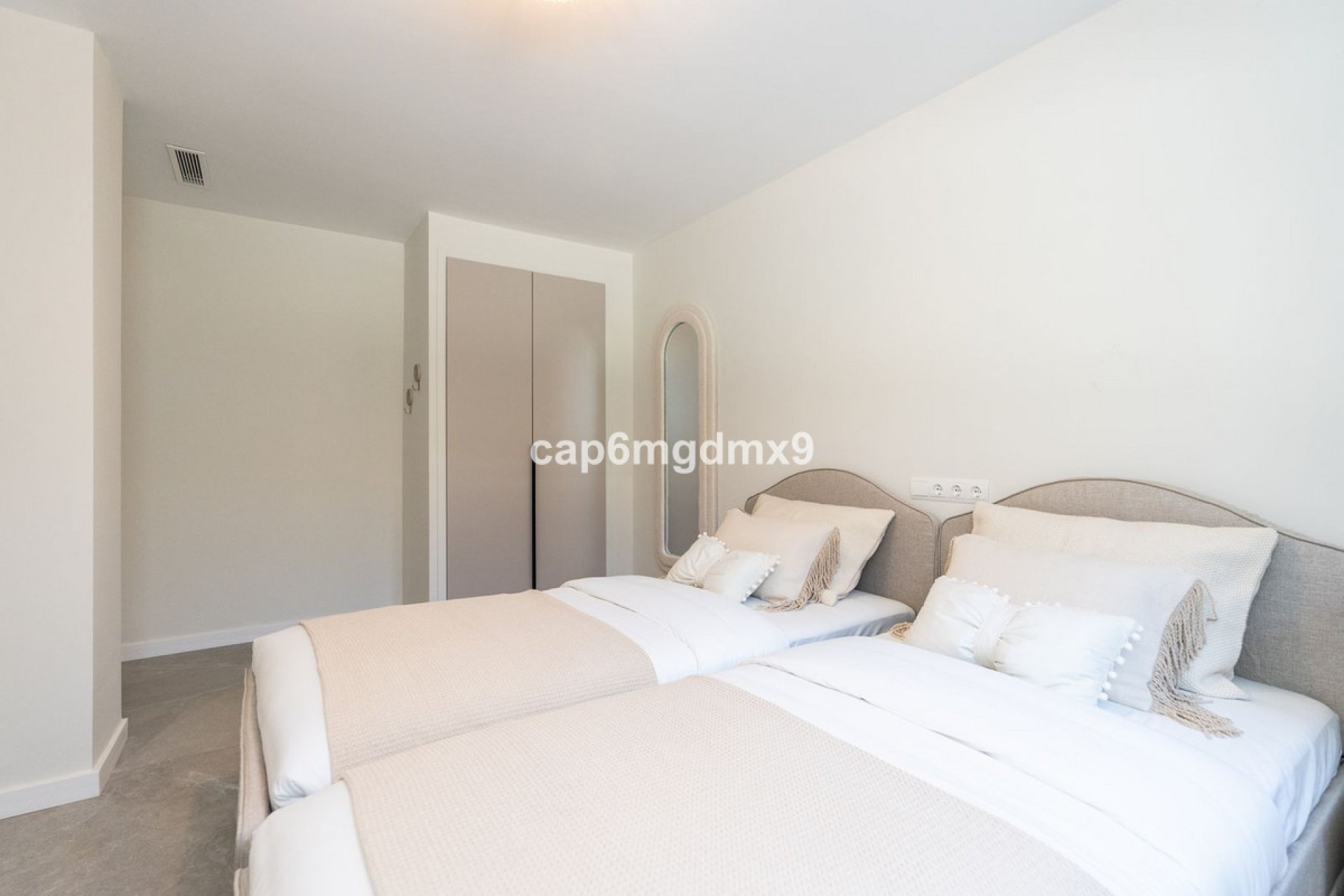 Reventa - Ground floor apartment - Benahavís - La Quinta