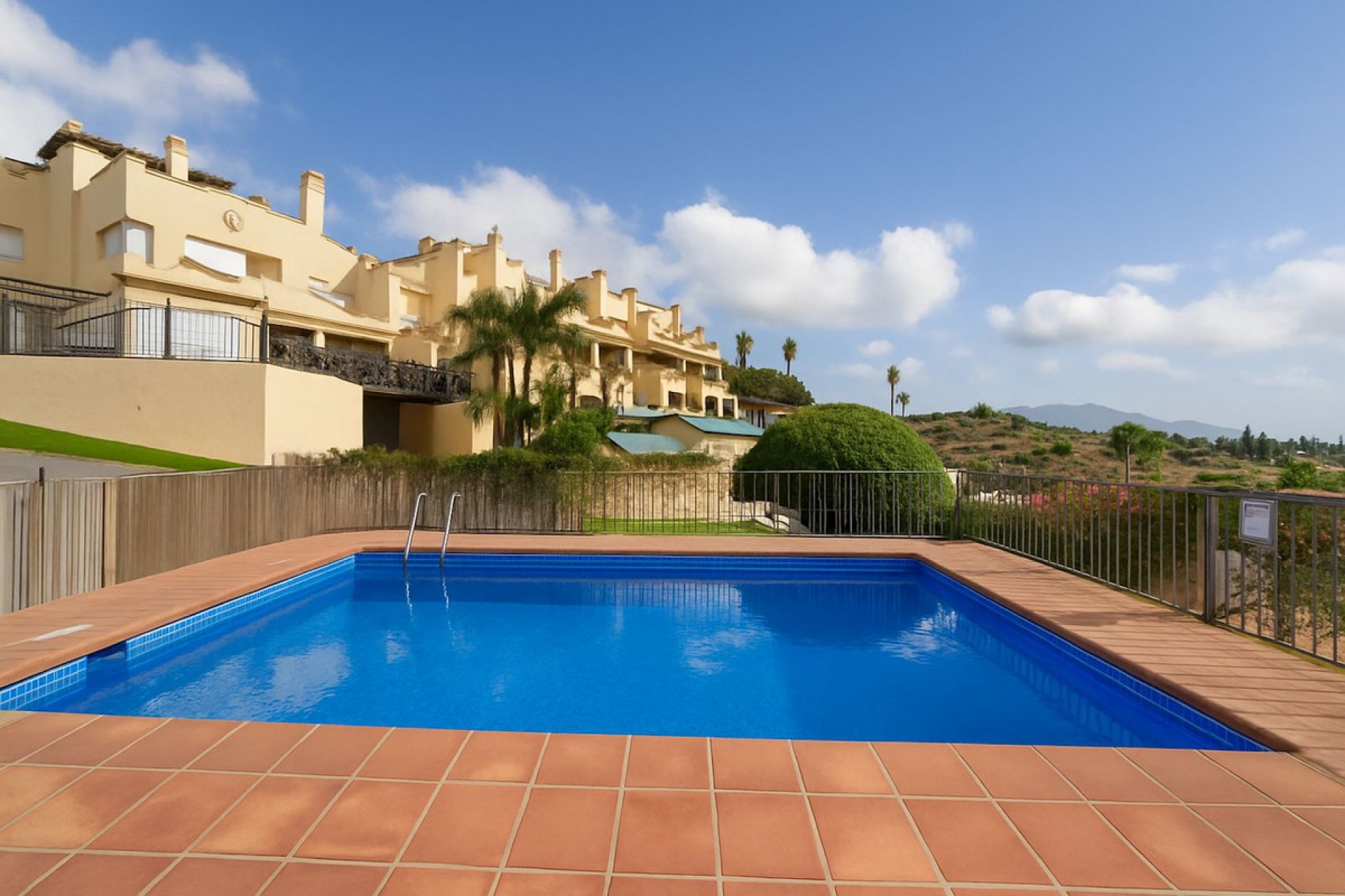 Reventa - Ground floor apartment - Benahavís - Los Arqueros