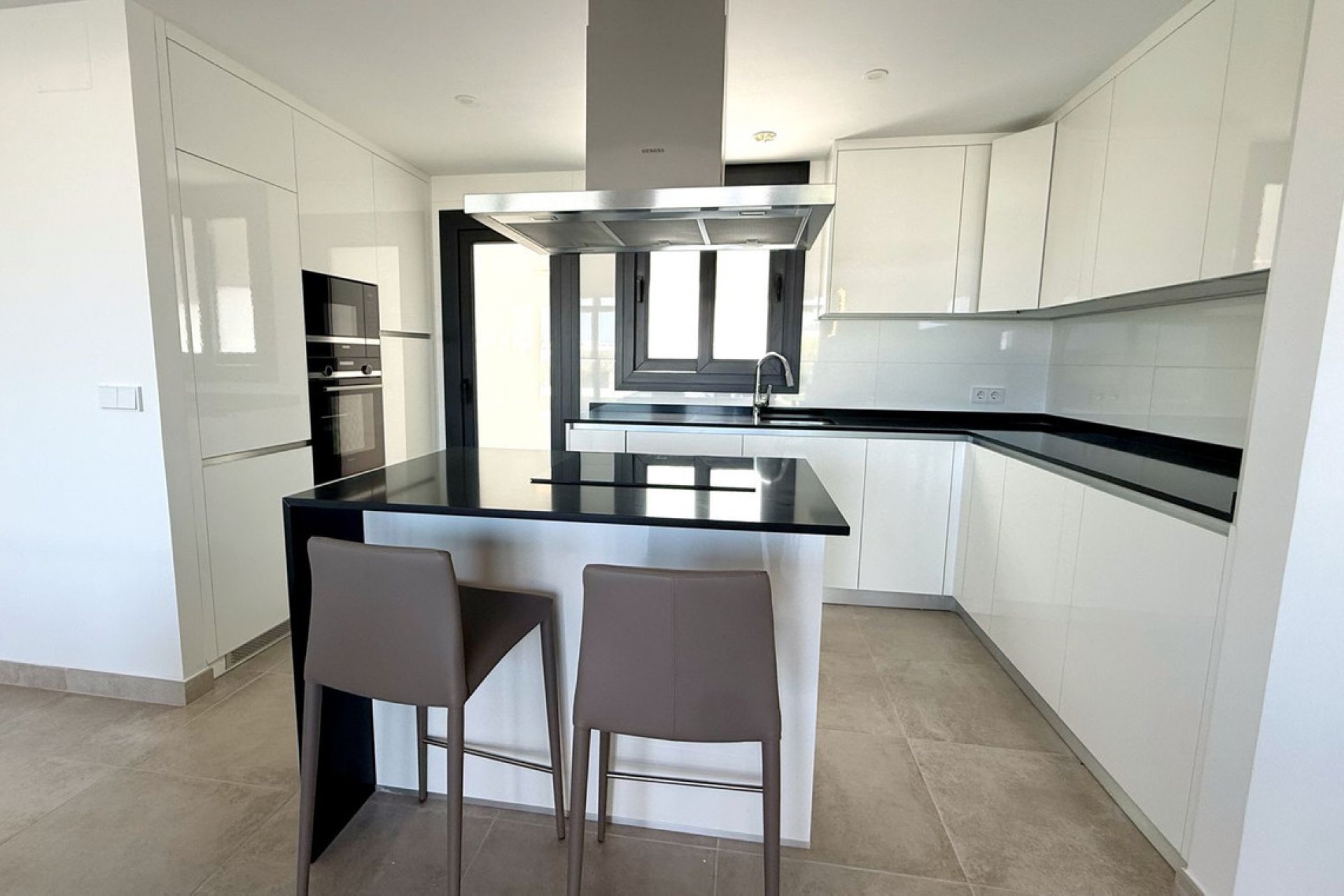 Reventa - Ground floor apartment - Estepona - Atalaya