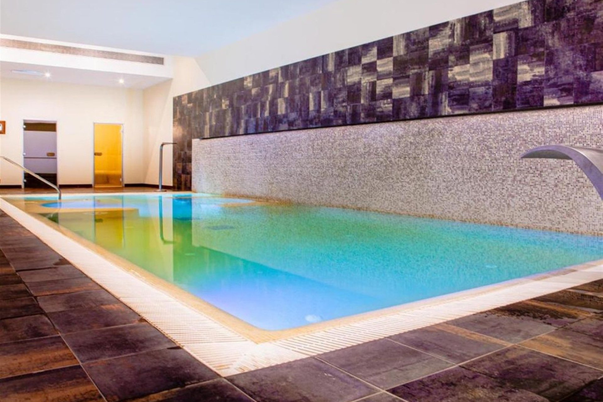 Reventa - Ground floor apartment - Estepona - Estepona Centro