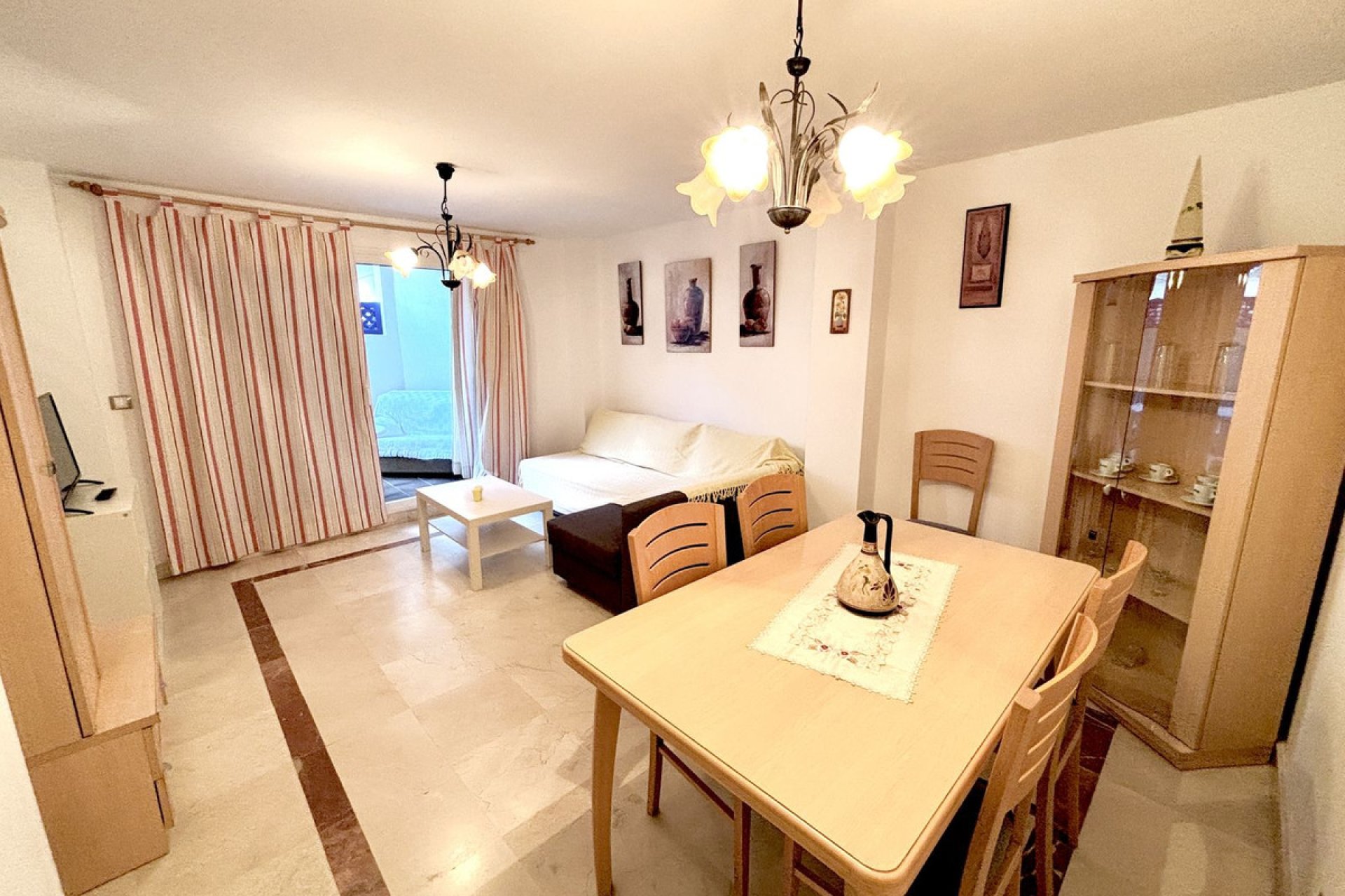 Reventa - Ground floor apartment - Estepona - Estepona Centro