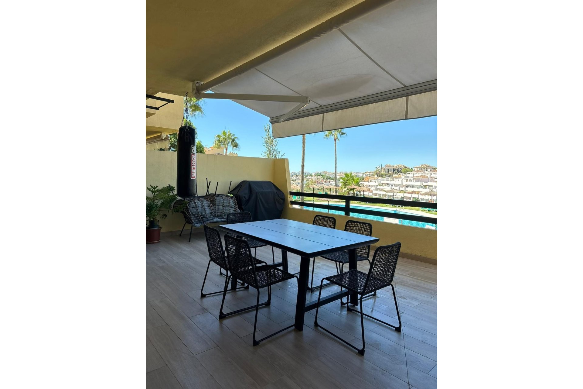 Reventa - Ground floor apartment - Estepona - Estepona Centro