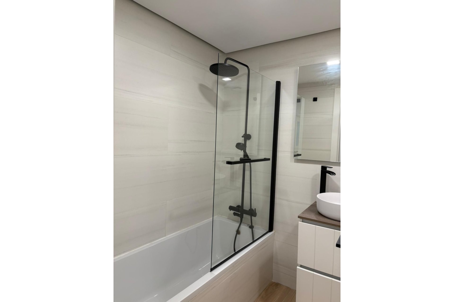 Reventa - Ground floor apartment - Estepona - Estepona Centro