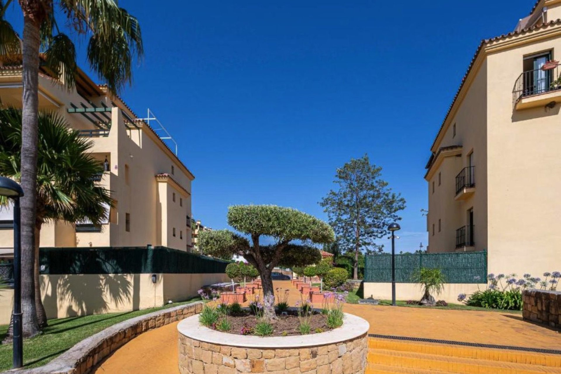 Reventa - Ground floor apartment - Estepona - Estepona Centro