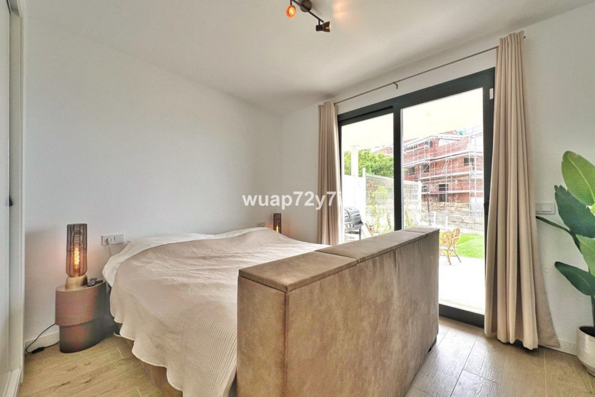 Reventa - Ground floor apartment - Estepona - Estepona Centro