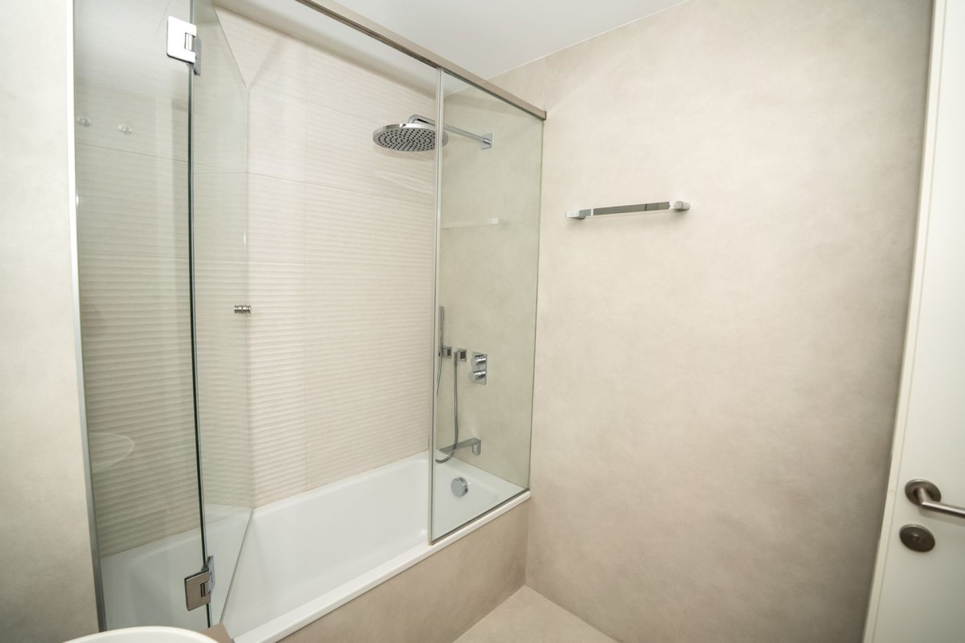 Reventa - Ground floor apartment - Estepona - Estepona Centro