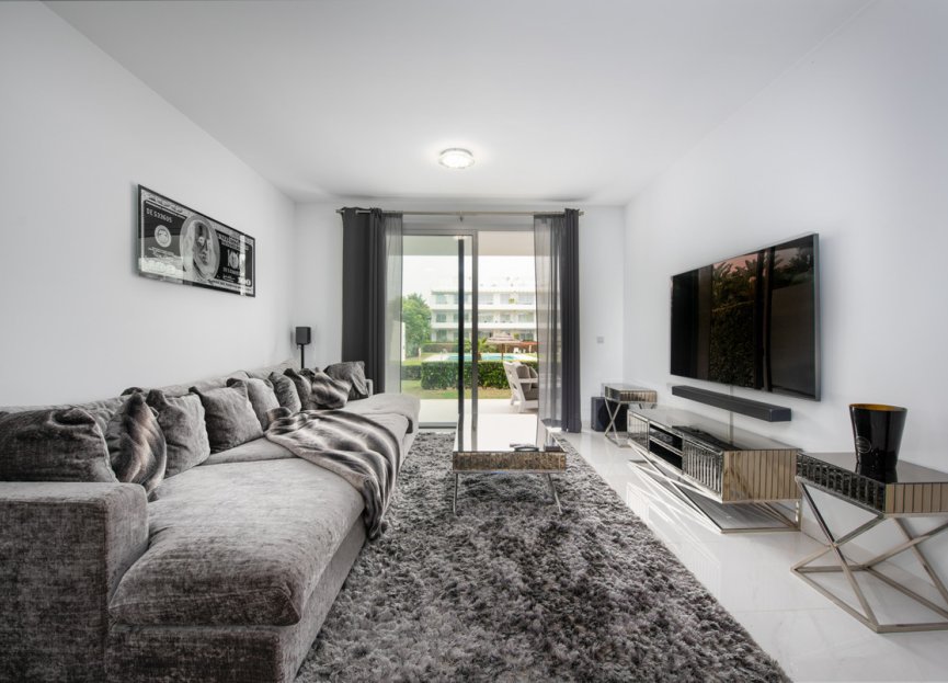 Reventa - Ground floor apartment - Estepona - Estepona Centro