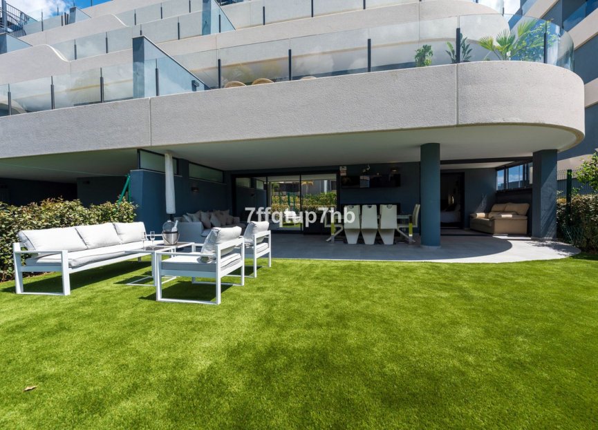 Reventa - Ground floor apartment - Estepona - Estepona Centro