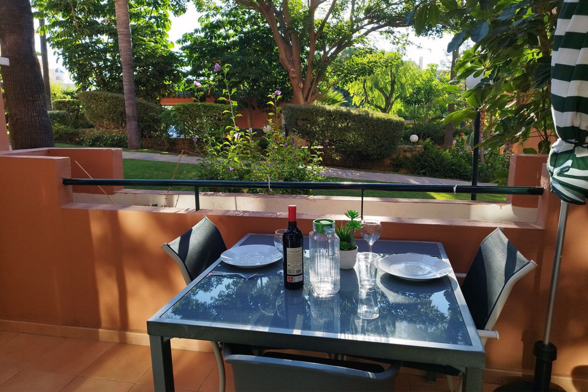 Reventa - Ground floor apartment - Estepona - Estepona Centro