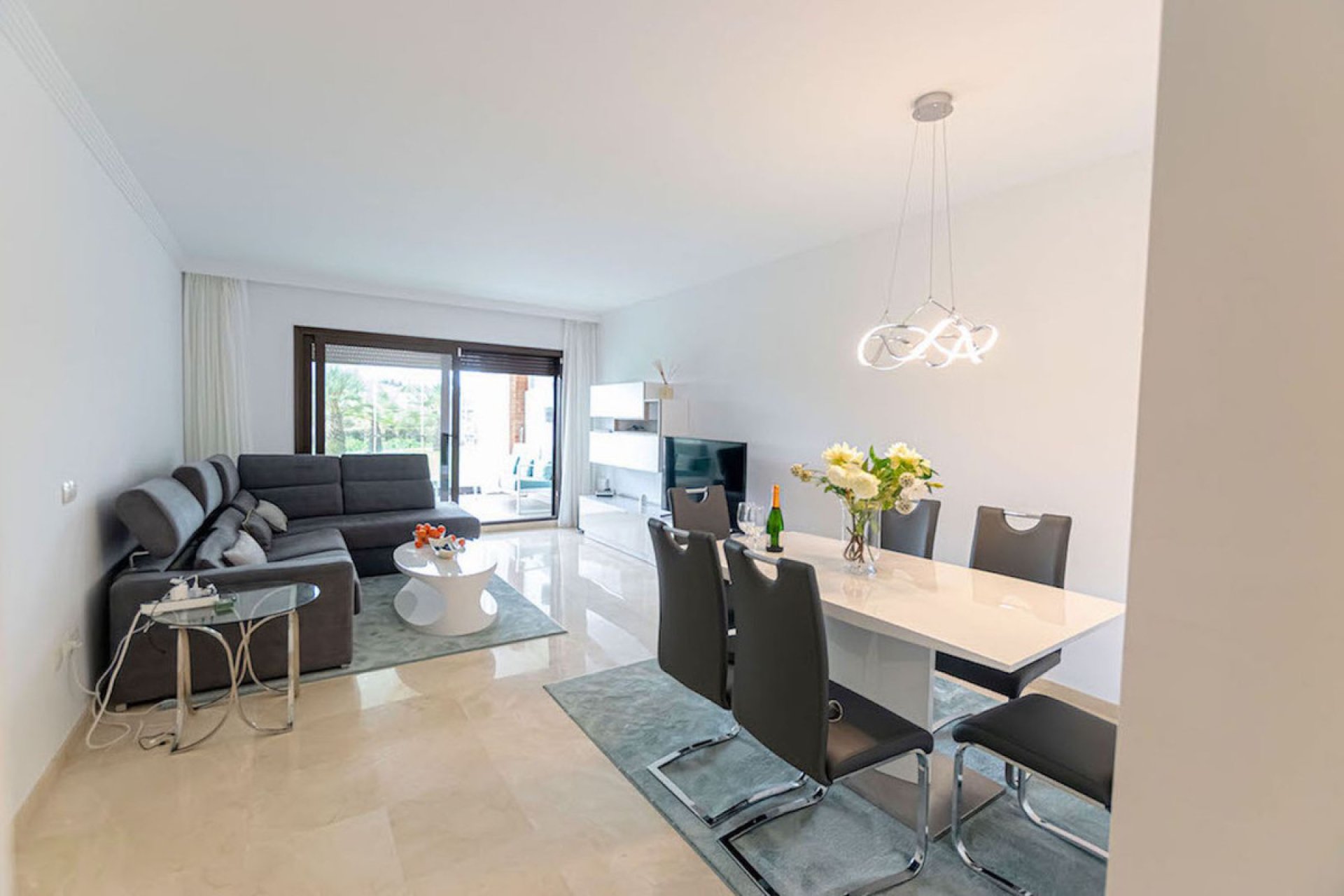 Reventa - Ground floor apartment - Estepona - Estepona Centro