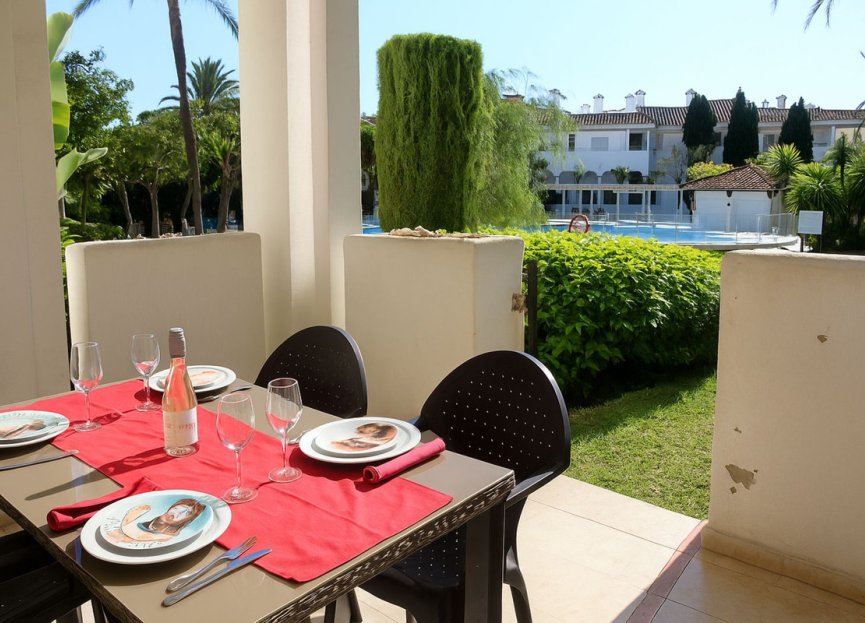 Reventa - Ground floor apartment - Estepona - Estepona Centro