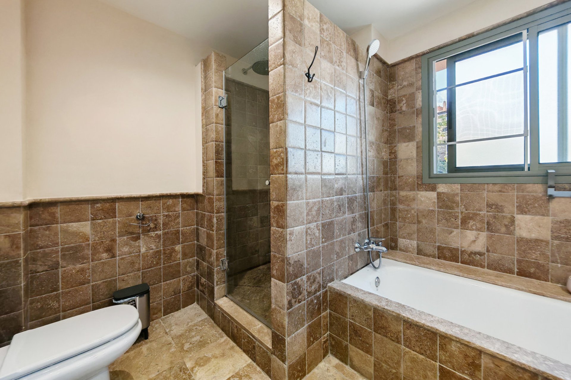 Reventa - Ground floor apartment - Estepona - Estepona Centro