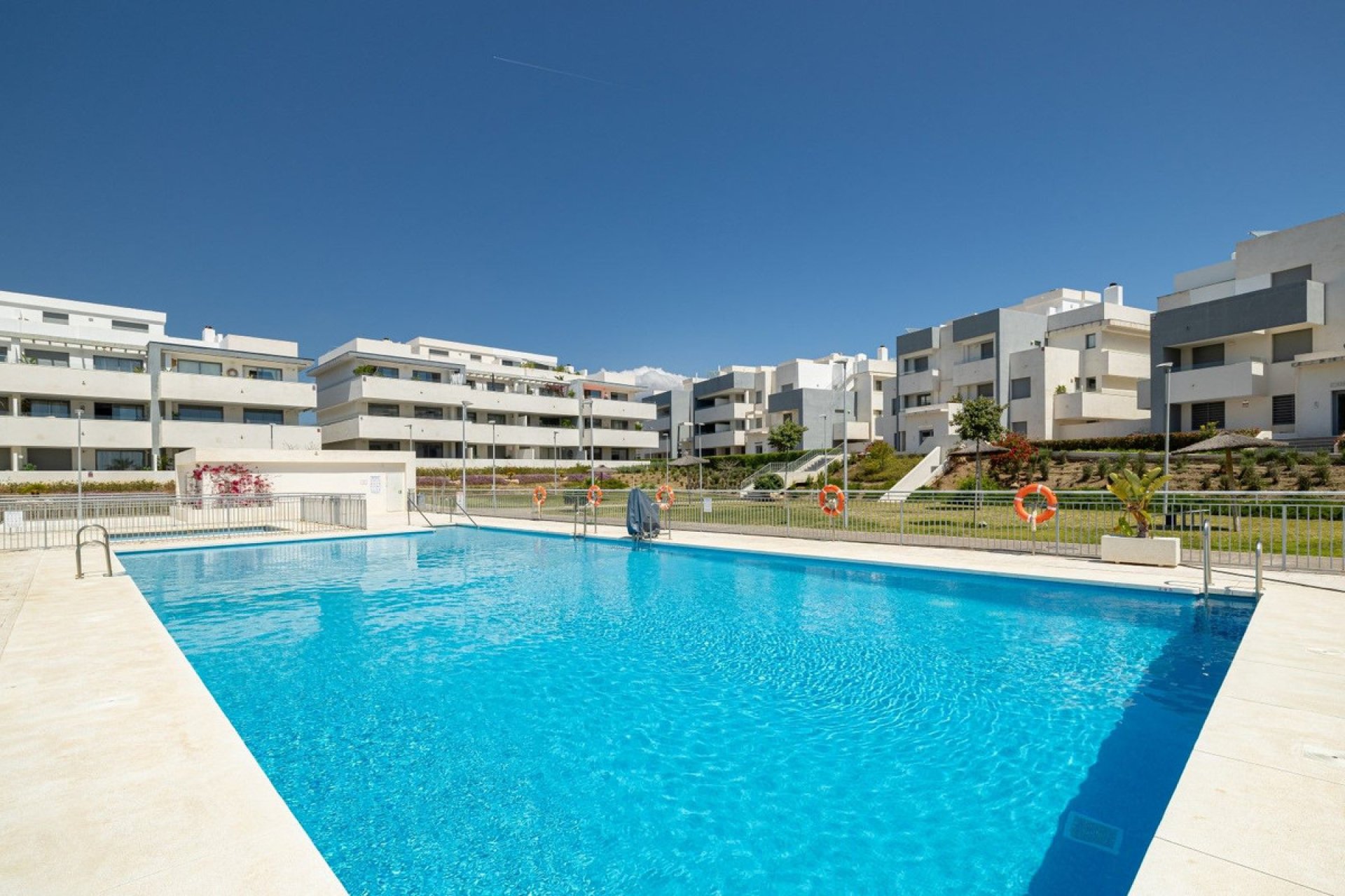 Reventa - Ground floor apartment - Estepona - Estepona Centro