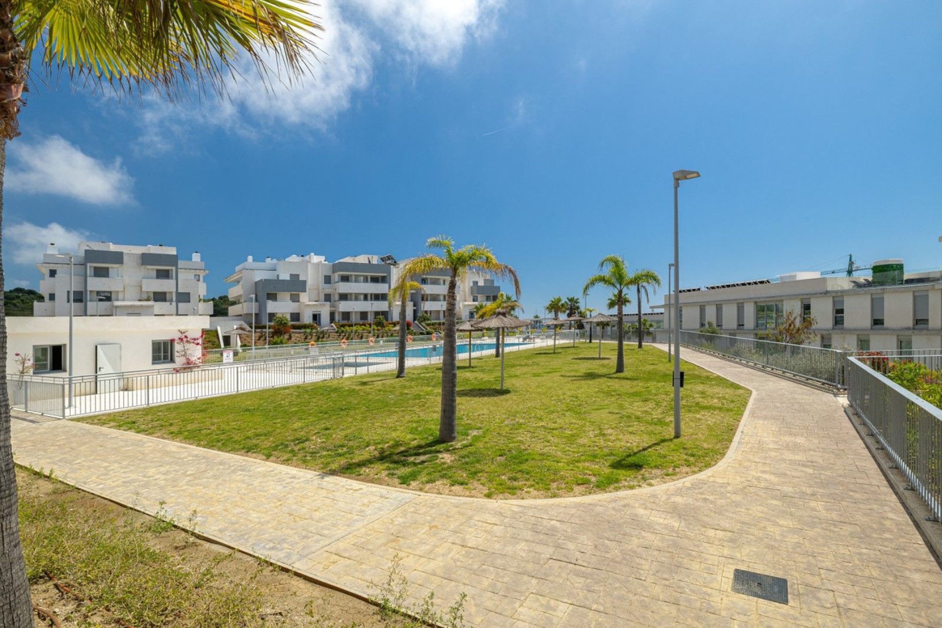 Reventa - Ground floor apartment - Estepona - Estepona Centro