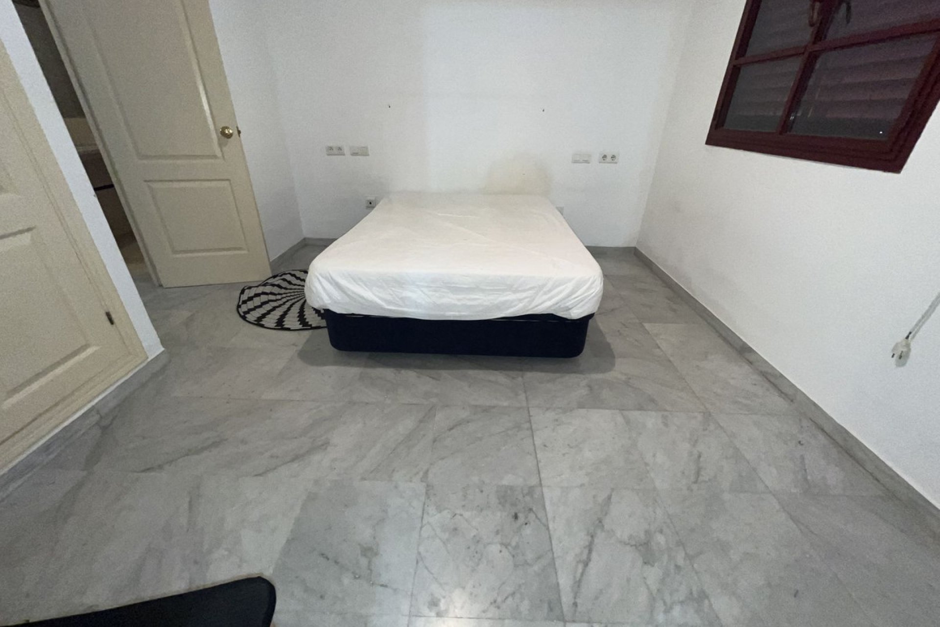 Reventa - Ground floor apartment - Estepona - Estepona Centro