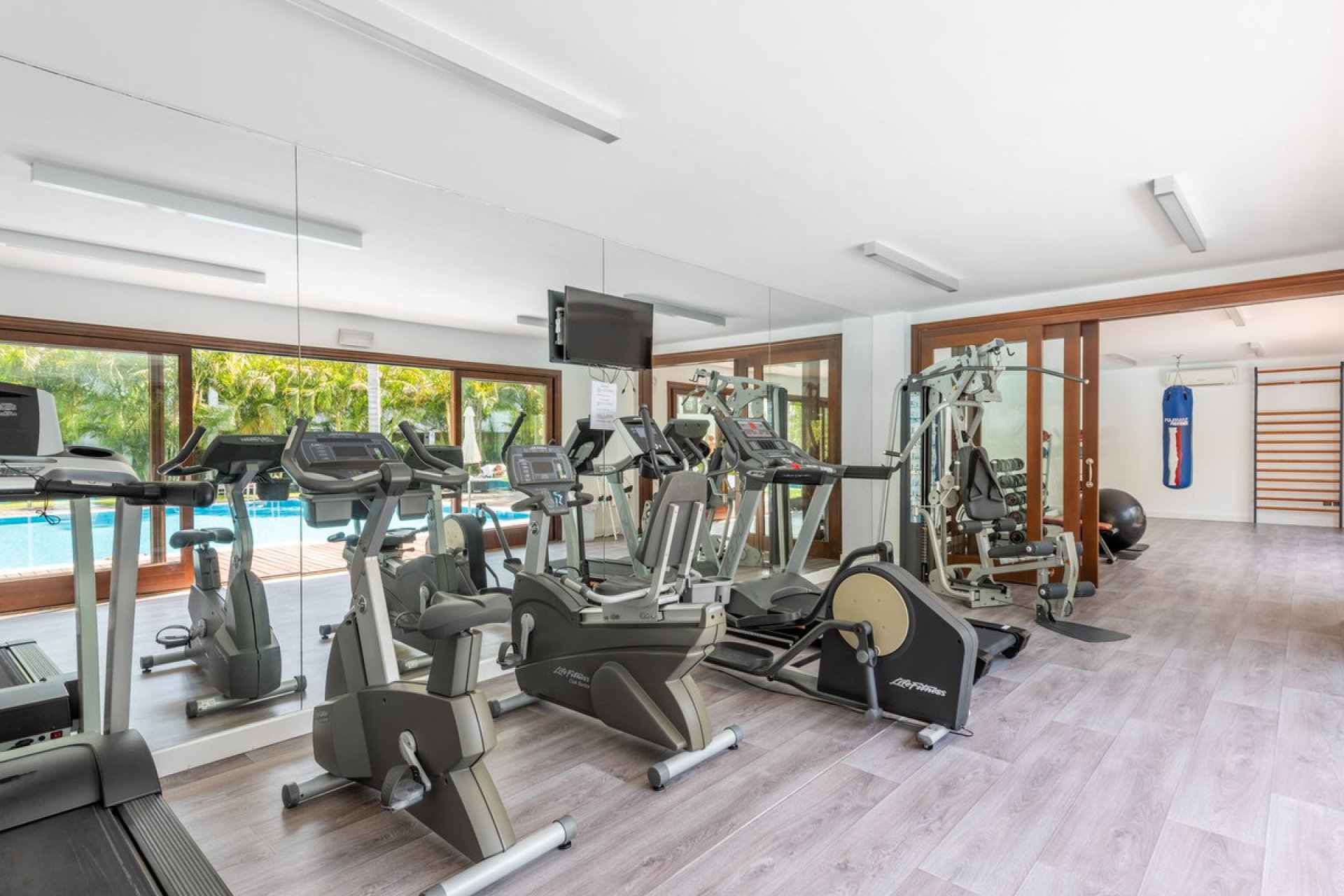 Reventa - Ground floor apartment - Estepona - Estepona Centro