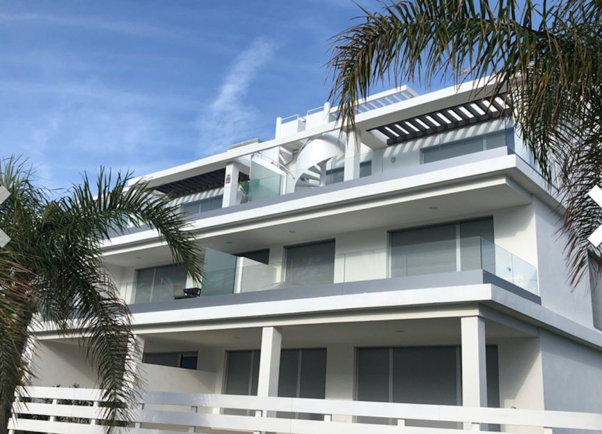 Reventa - Ground floor apartment - Estepona - Estepona Centro