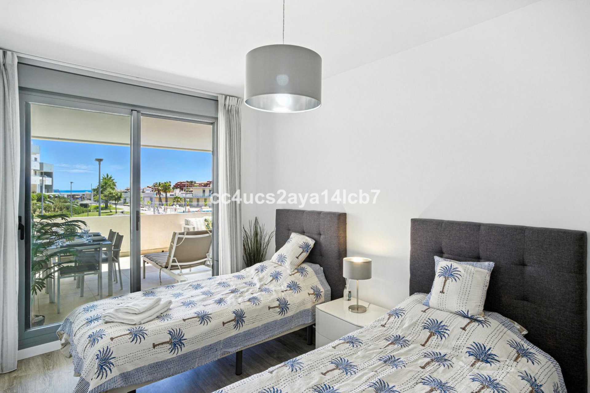 Reventa - Ground floor apartment - Estepona - Estepona Centro
