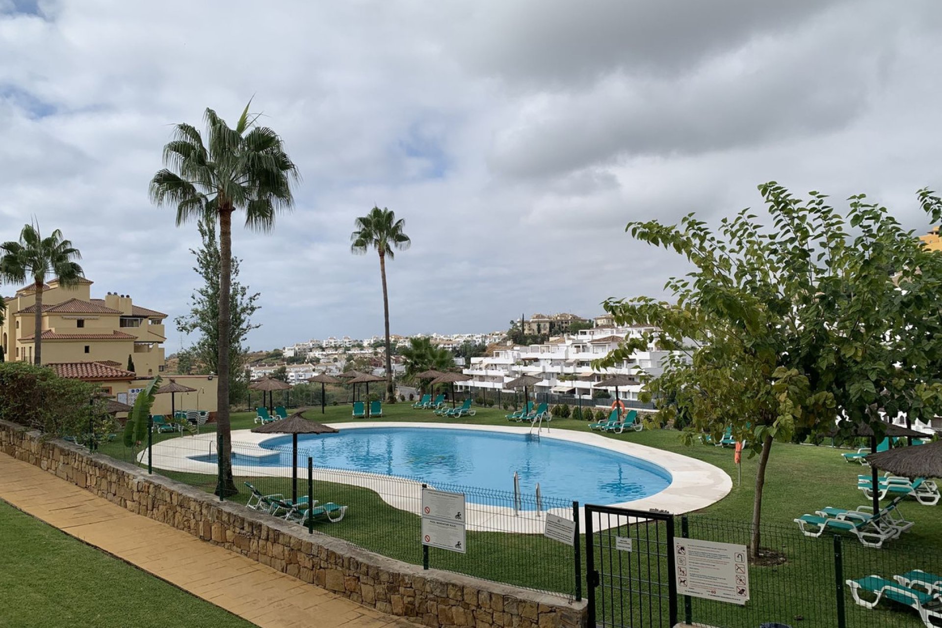 Reventa - Ground floor apartment - Estepona - Selwo