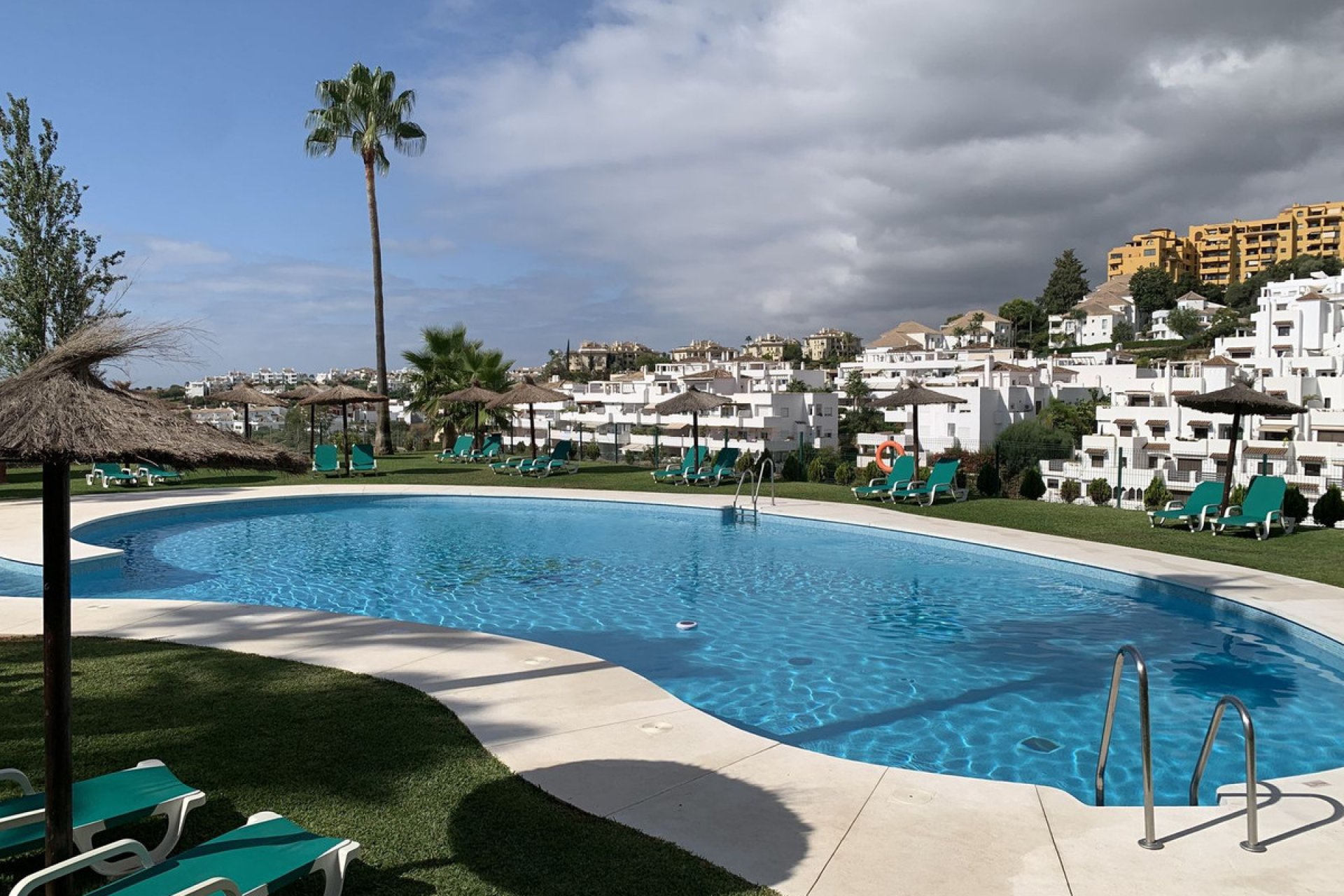 Reventa - Ground floor apartment - Estepona - Selwo