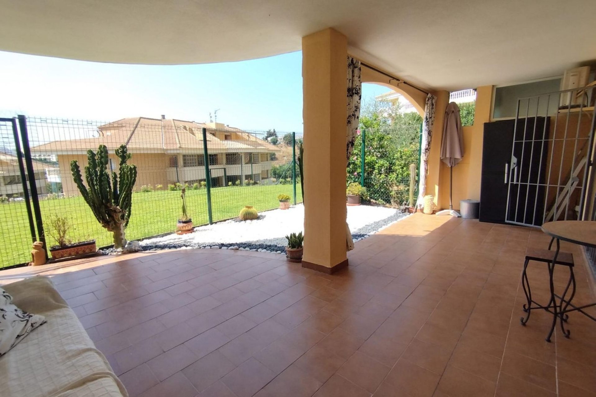 Reventa - Ground floor apartment - Fuengirola - Carvajal