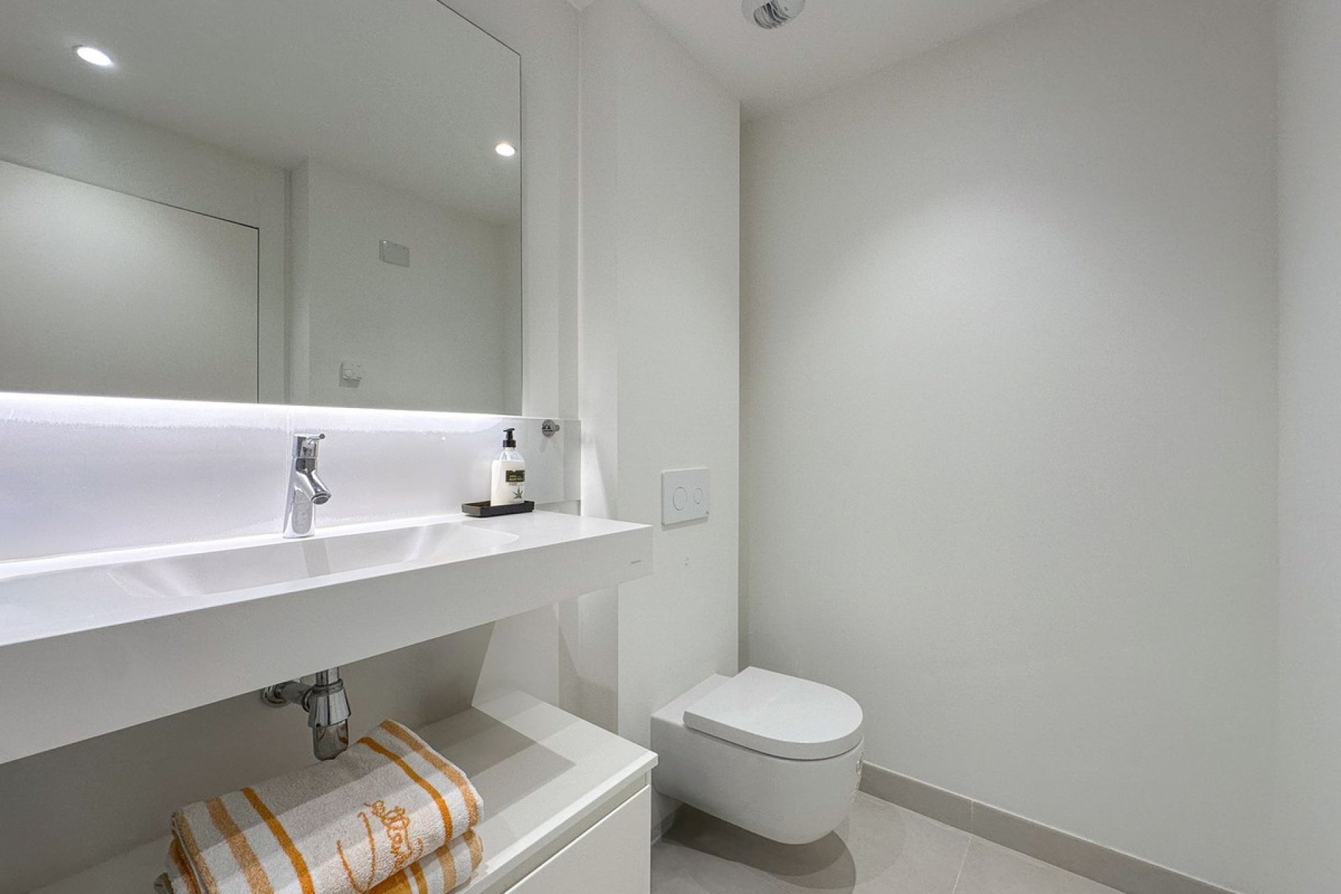 Reventa - Ground floor apartment - Fuengirola - Higueron