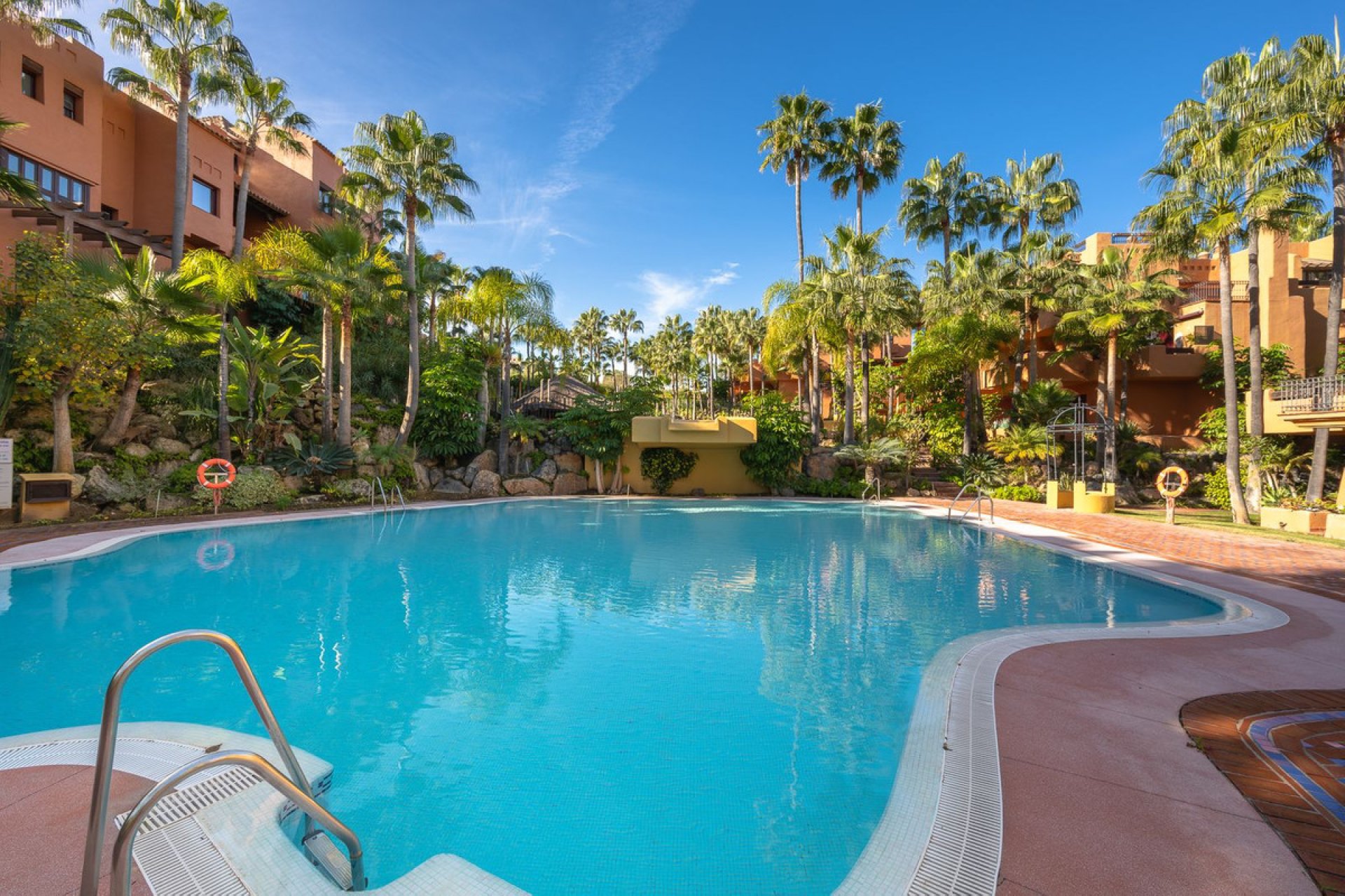 Reventa - Ground floor apartment - Marbella - Aloha