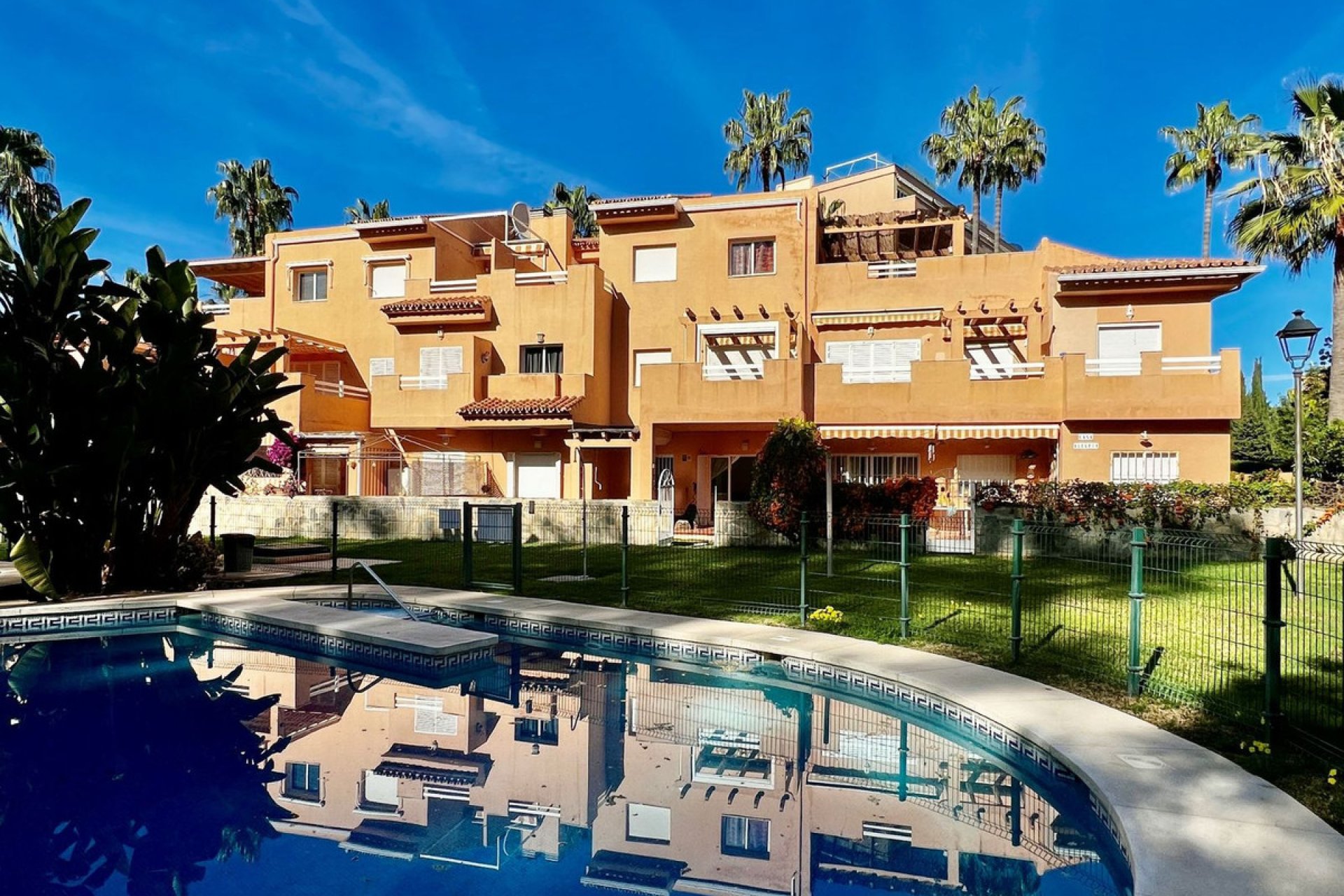 Reventa - Ground floor apartment - Marbella - Carib Playa