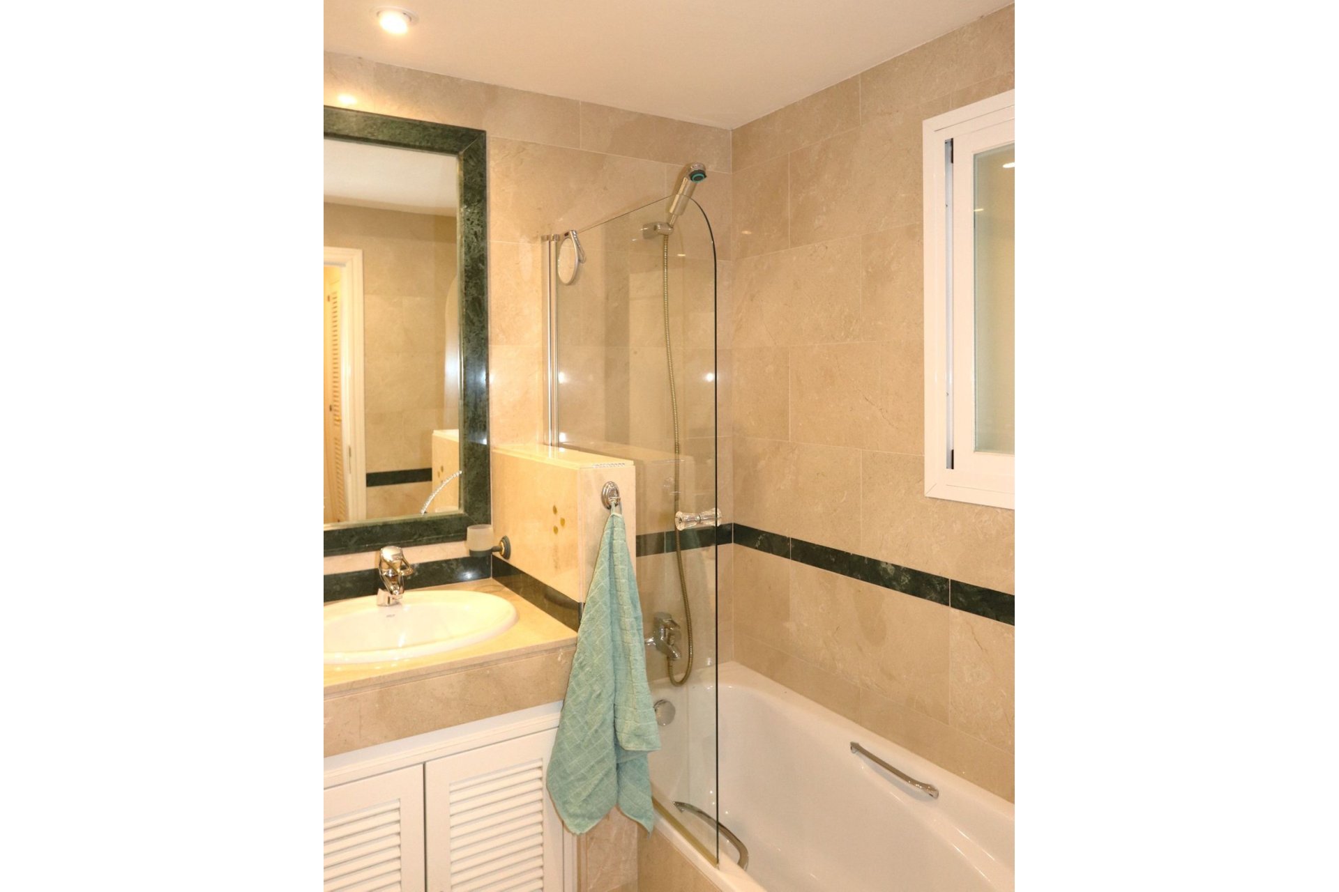 Reventa - Ground floor apartment - Marbella - Elviria