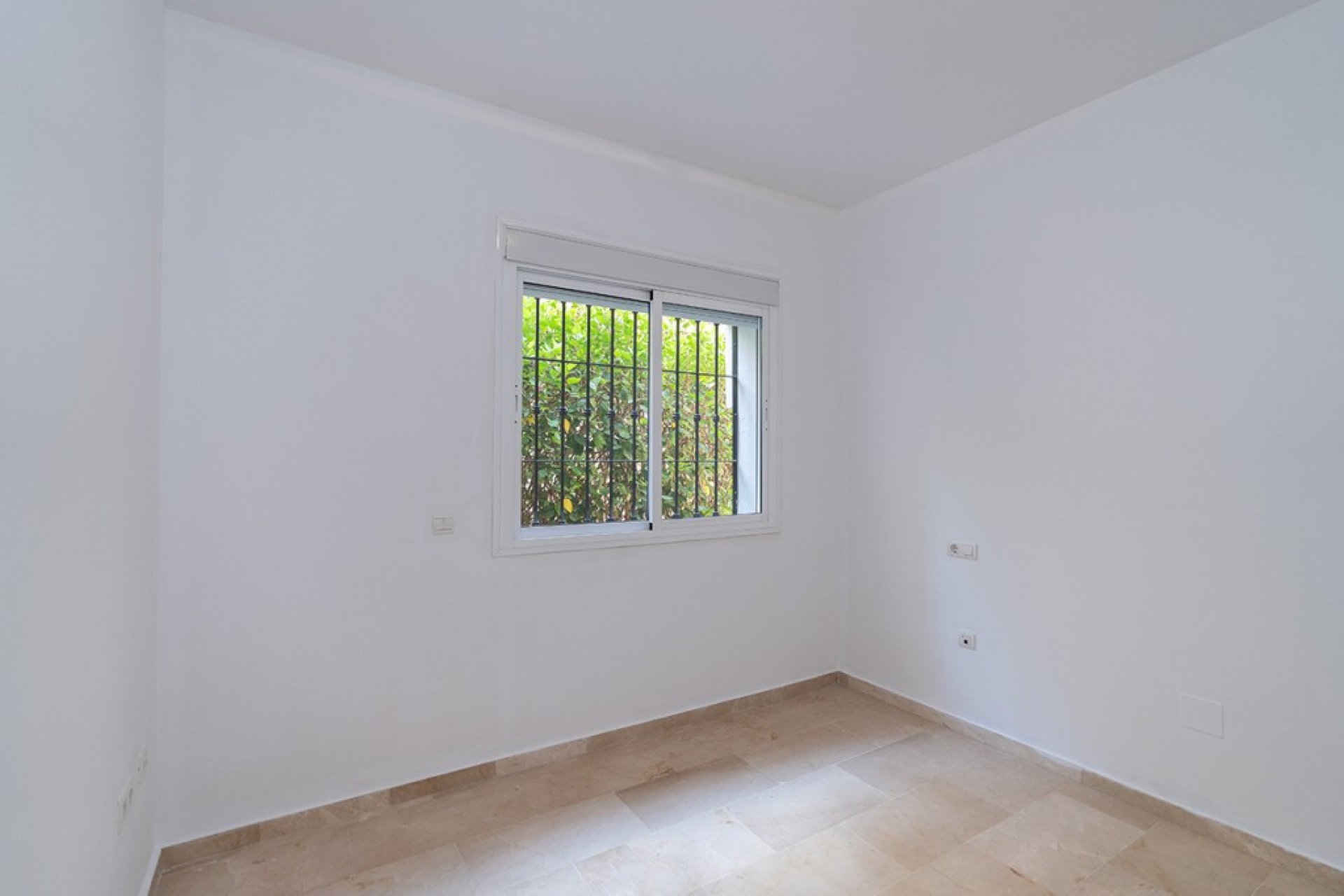 Reventa - Ground floor apartment - Marbella - Elviria