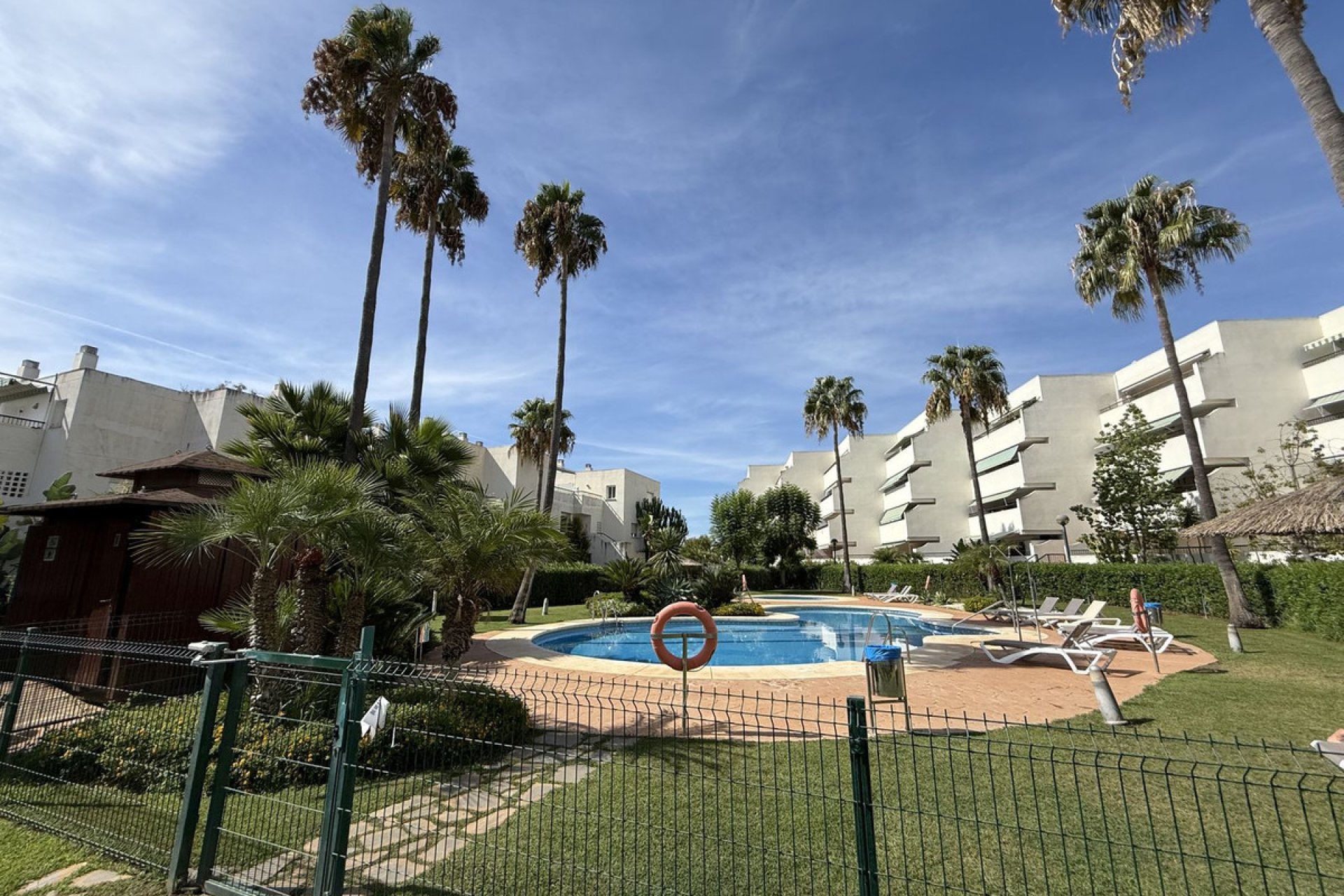 Reventa - Ground floor apartment - Marbella - Guadalmina Baja