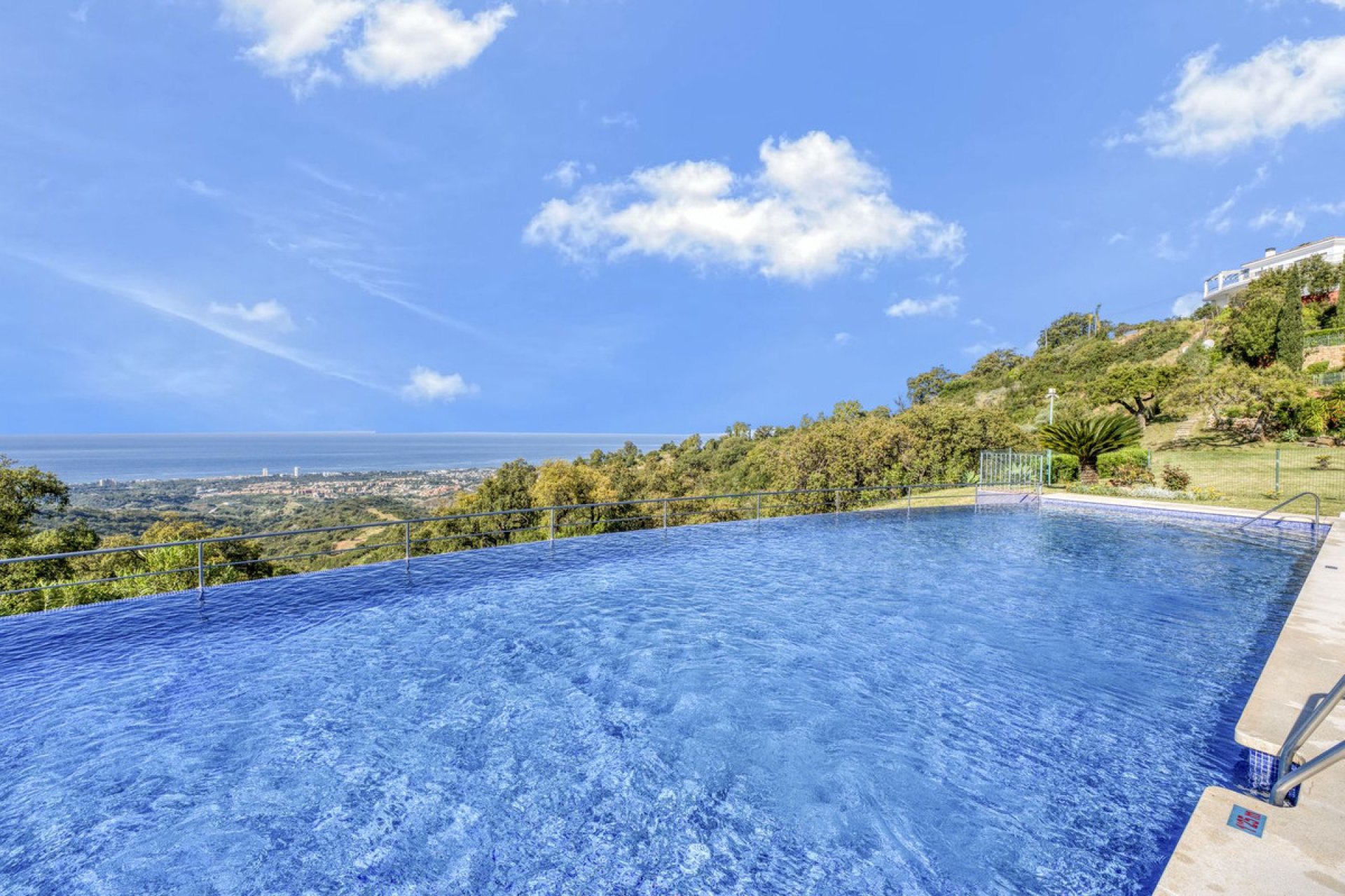 Reventa - Ground floor apartment - Marbella - La Mairena