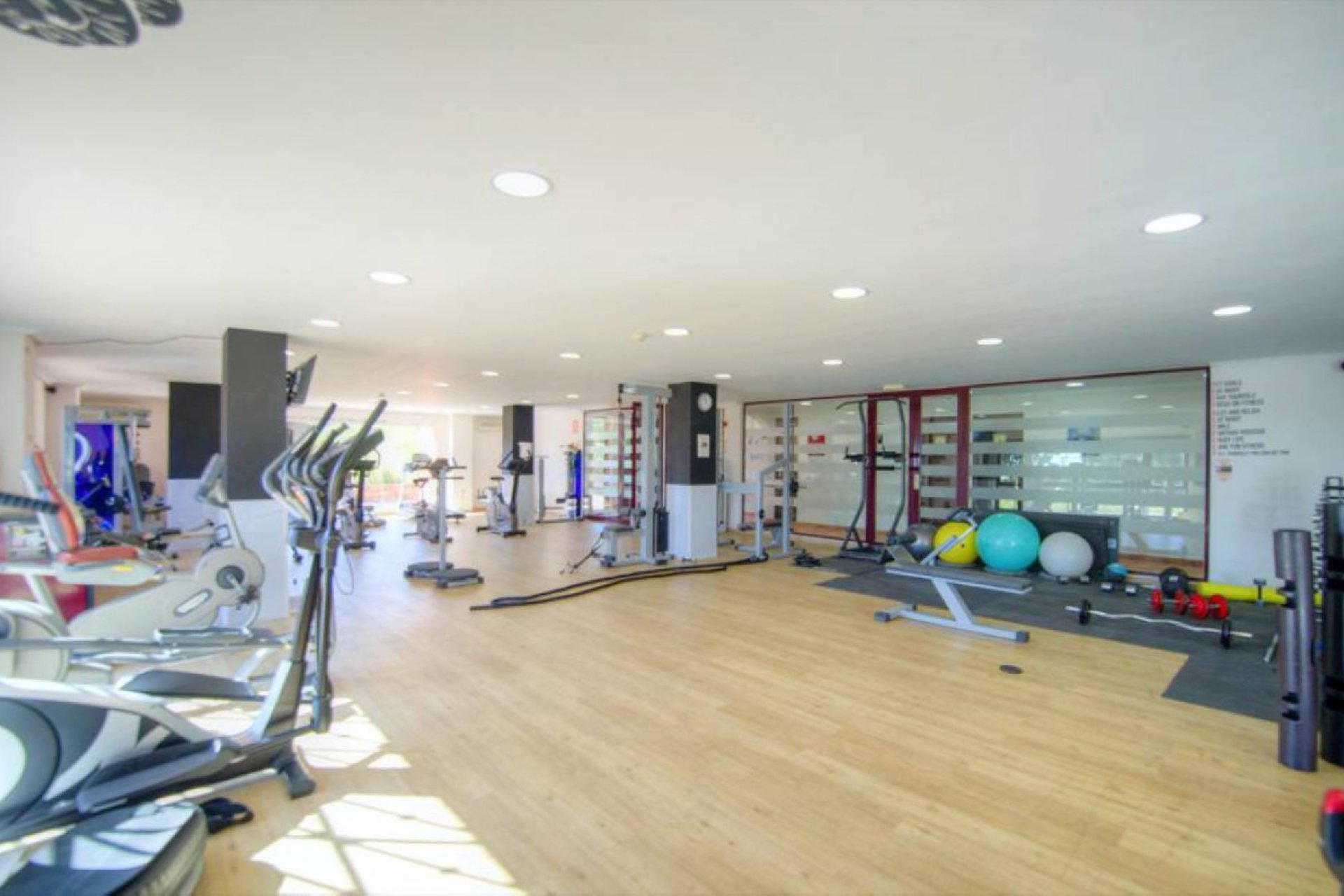 Reventa - Ground floor apartment - Marbella - La Mairena