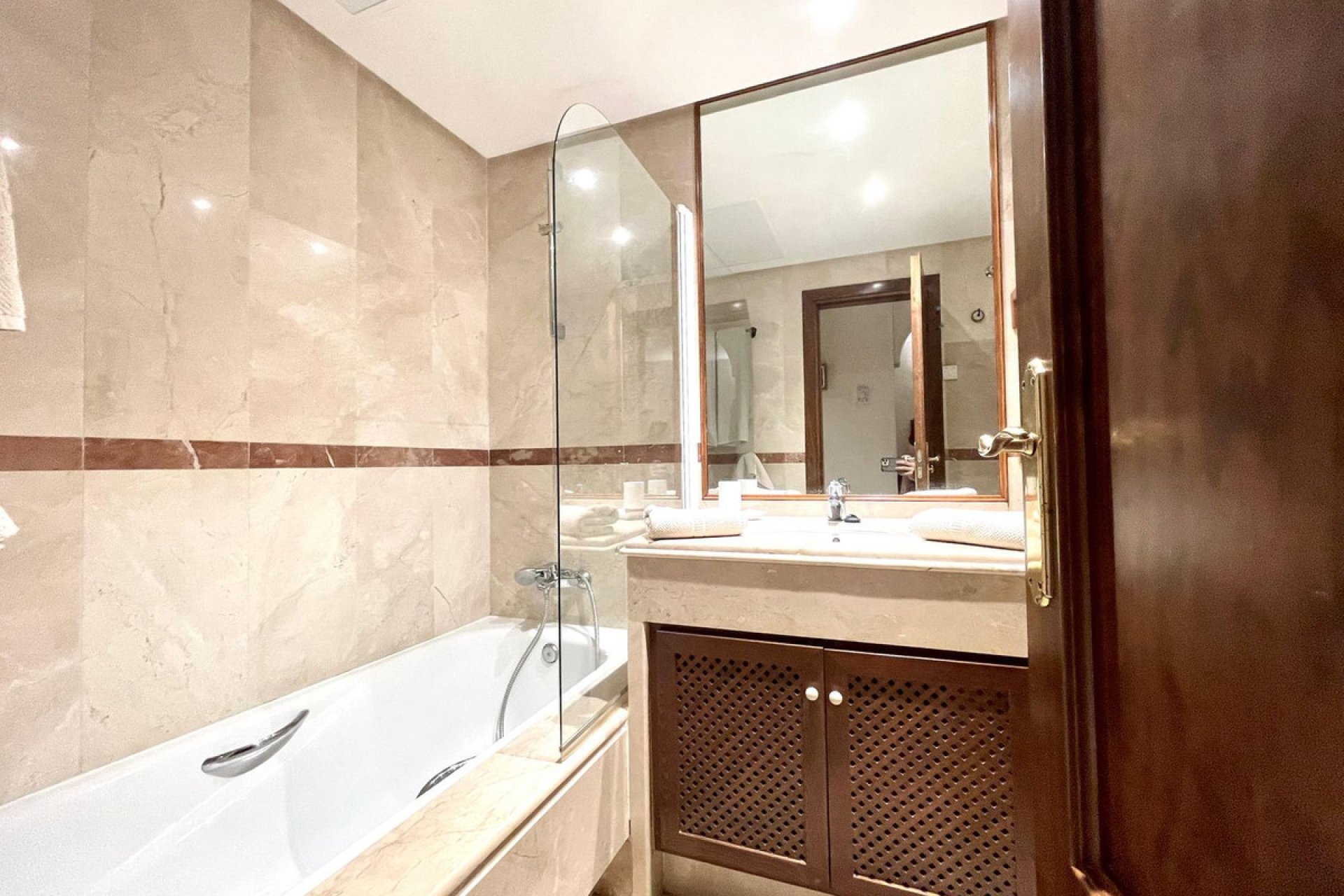 Reventa - Ground floor apartment - Marbella - Los Monteros