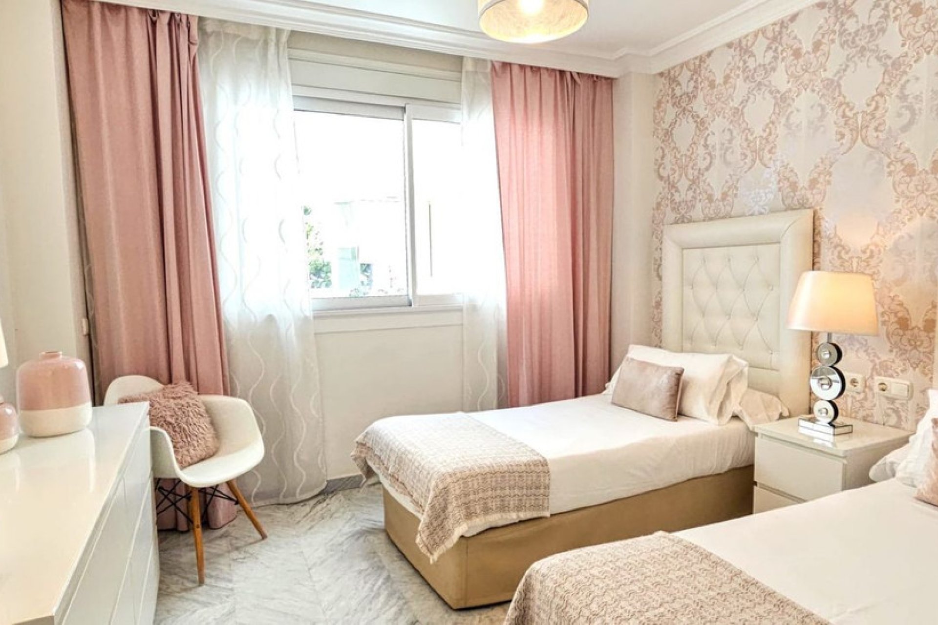 Reventa - Ground floor apartment - Marbella - Marbella Centro