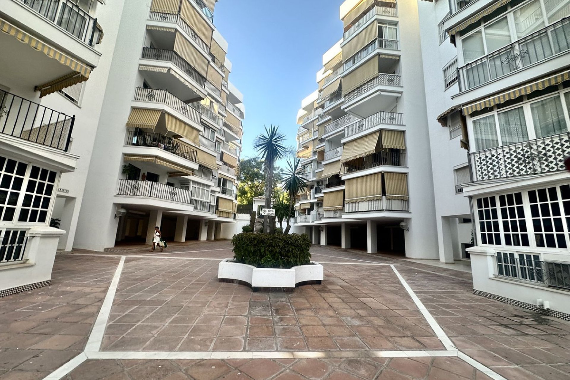 Reventa - Ground floor apartment - Marbella - Marbella Centro