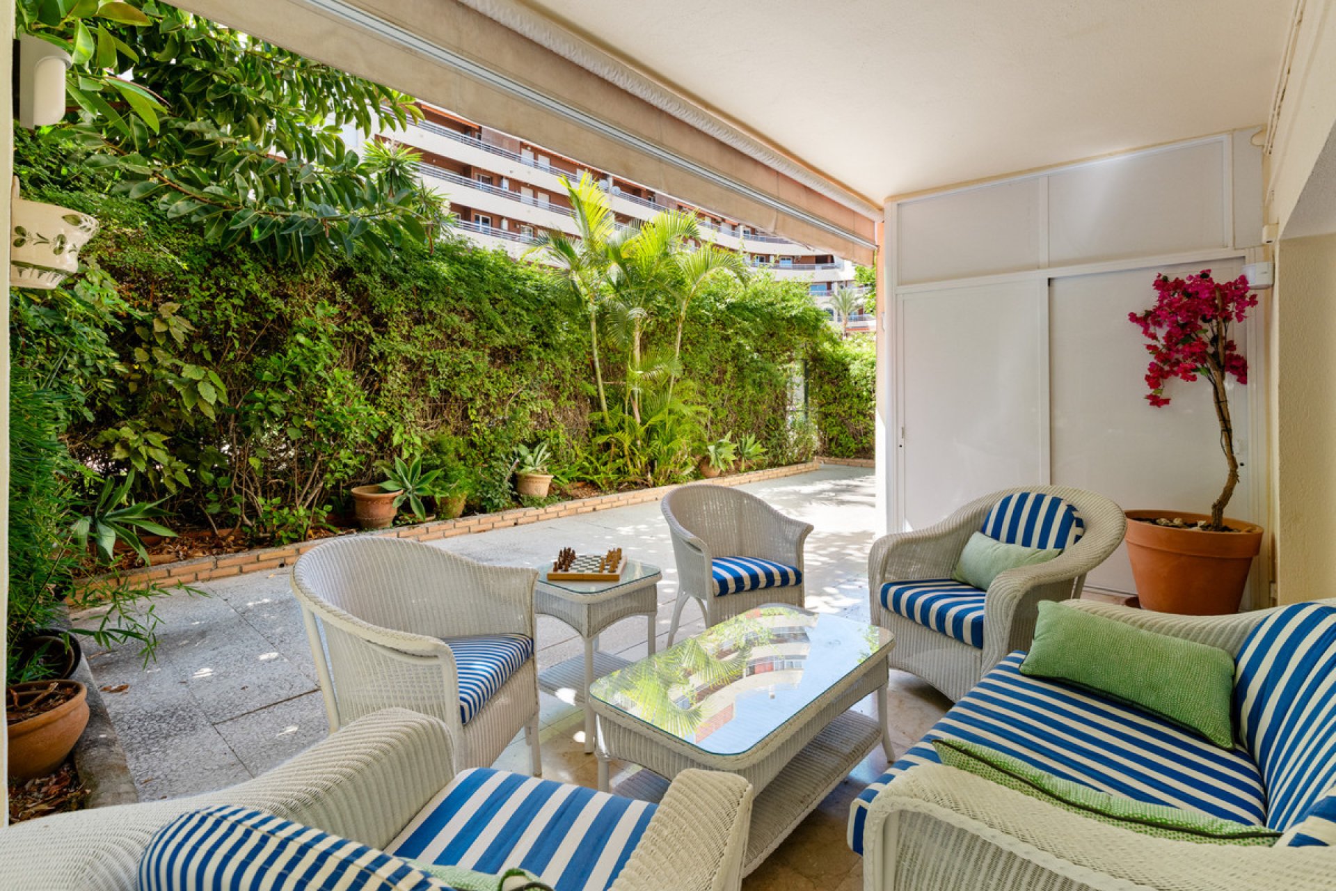 Reventa - Ground floor apartment - Marbella - Marbella Centro