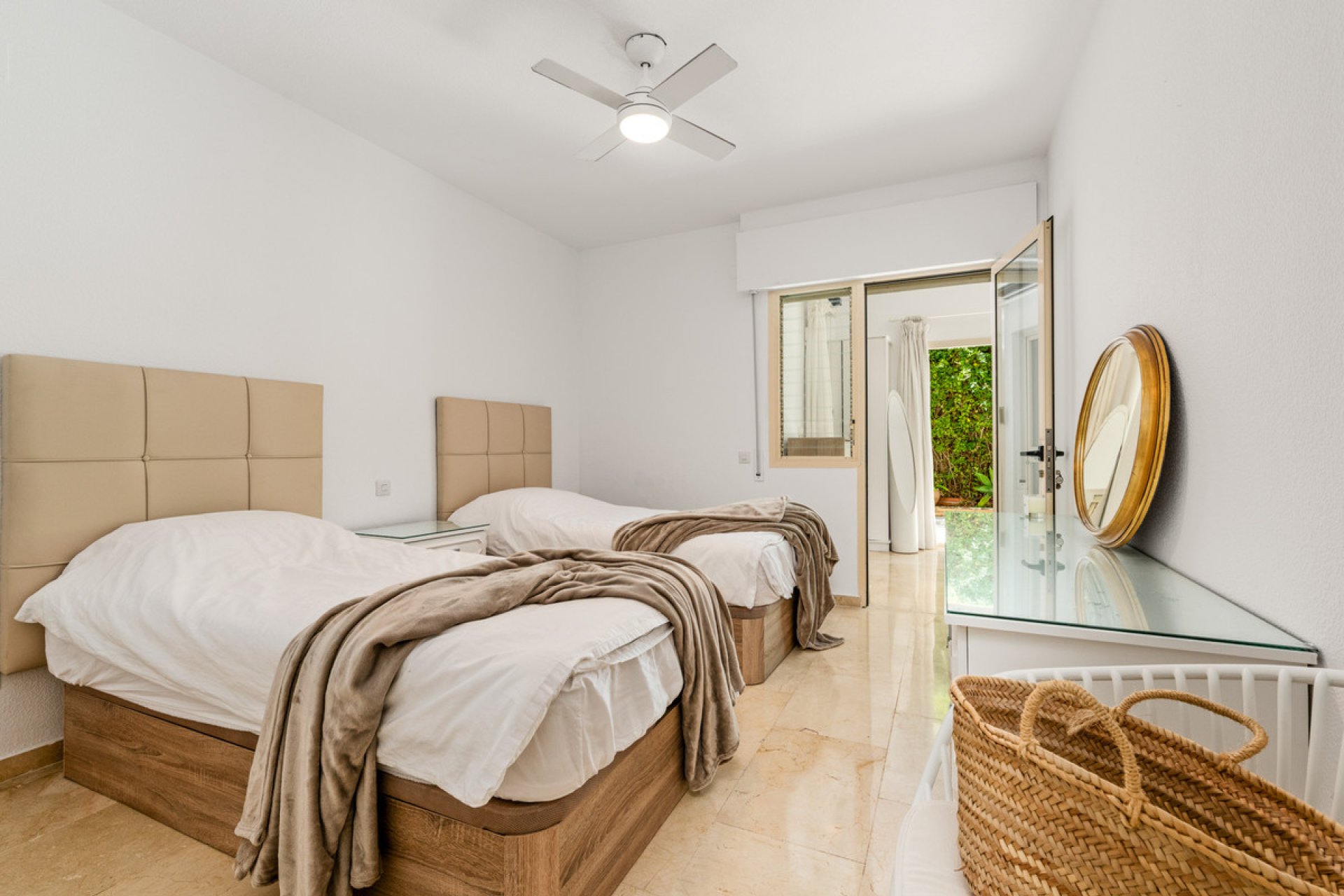 Reventa - Ground floor apartment - Marbella - Marbella Centro