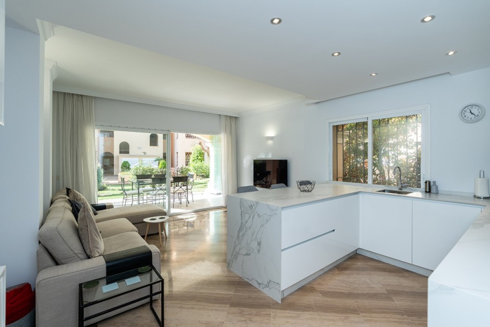 Reventa - Ground floor apartment - Marbella - Marbella Centro