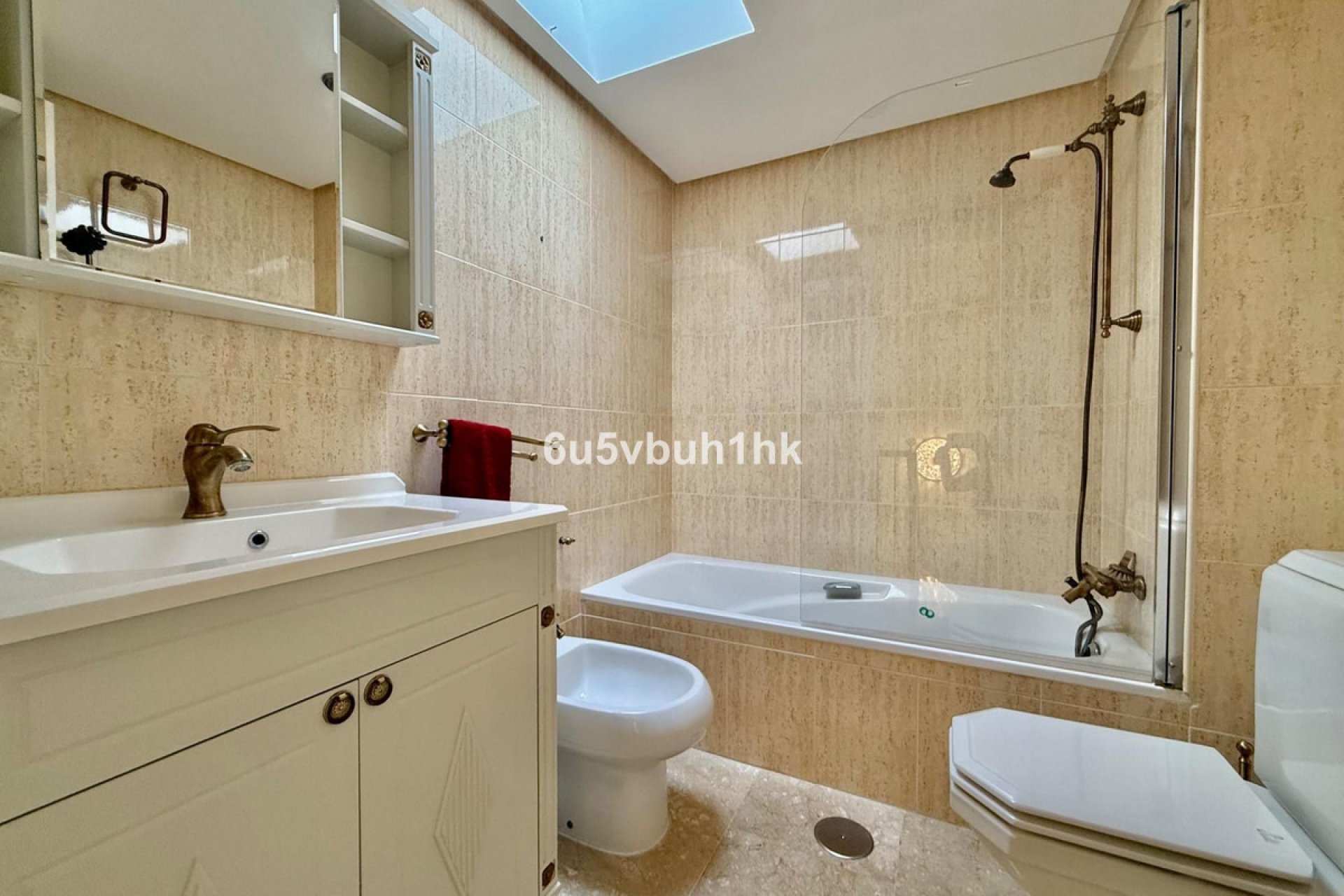 Reventa - Ground floor apartment - Marbella - Marbella Centro