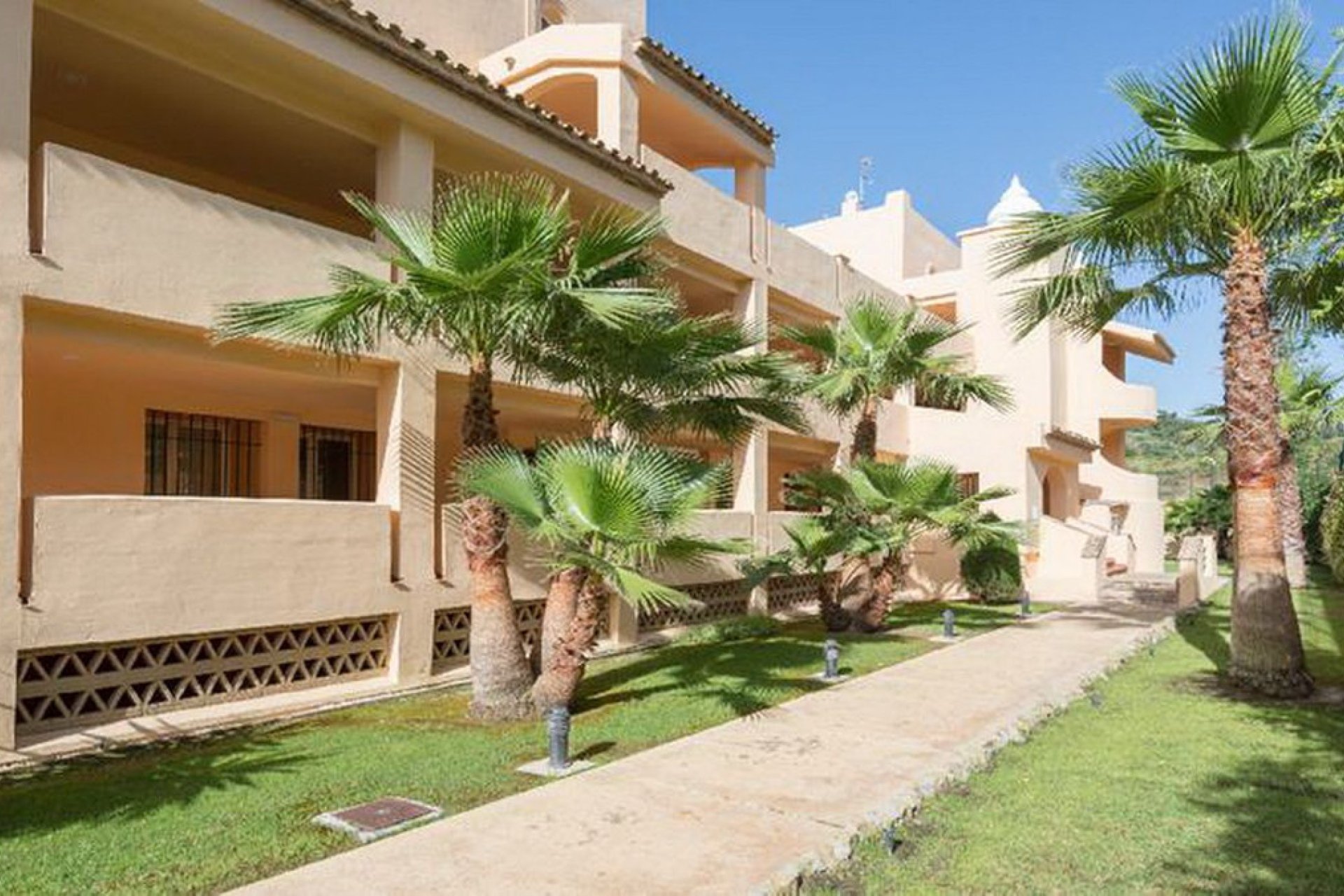 Reventa - Ground floor apartment - Marbella - Marbella Centro