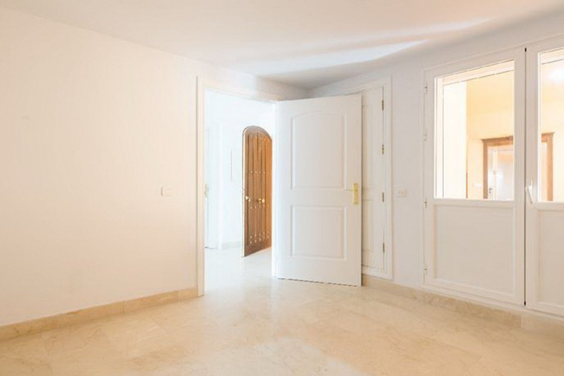 Reventa - Ground floor apartment - Marbella - Marbella Centro