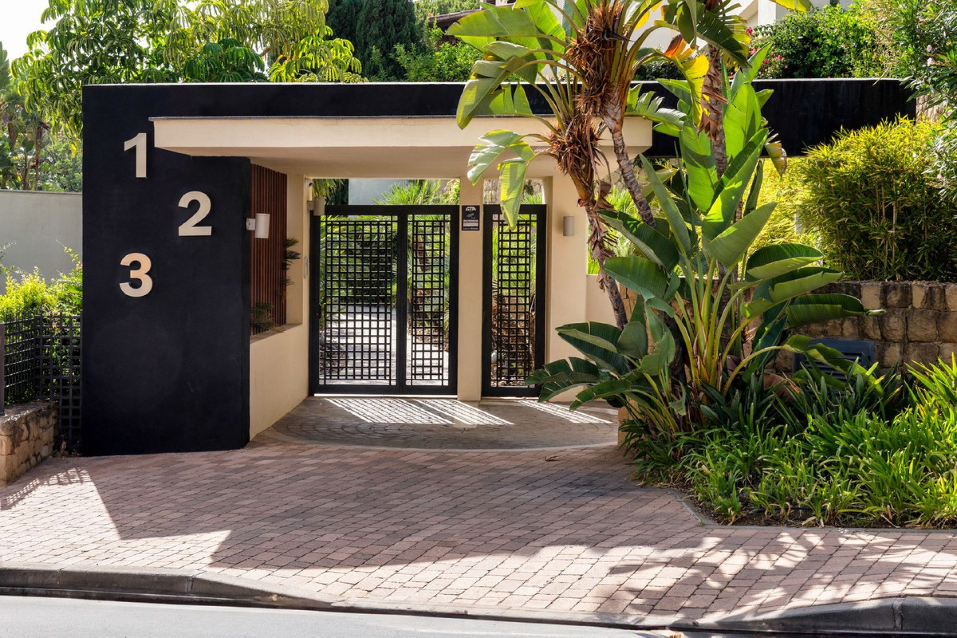 Reventa - Ground floor apartment - Marbella - Marbella Centro