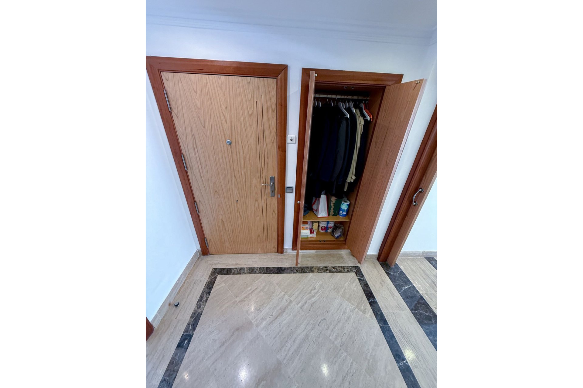 Reventa - Ground floor apartment - Marbella - Marbella Centro