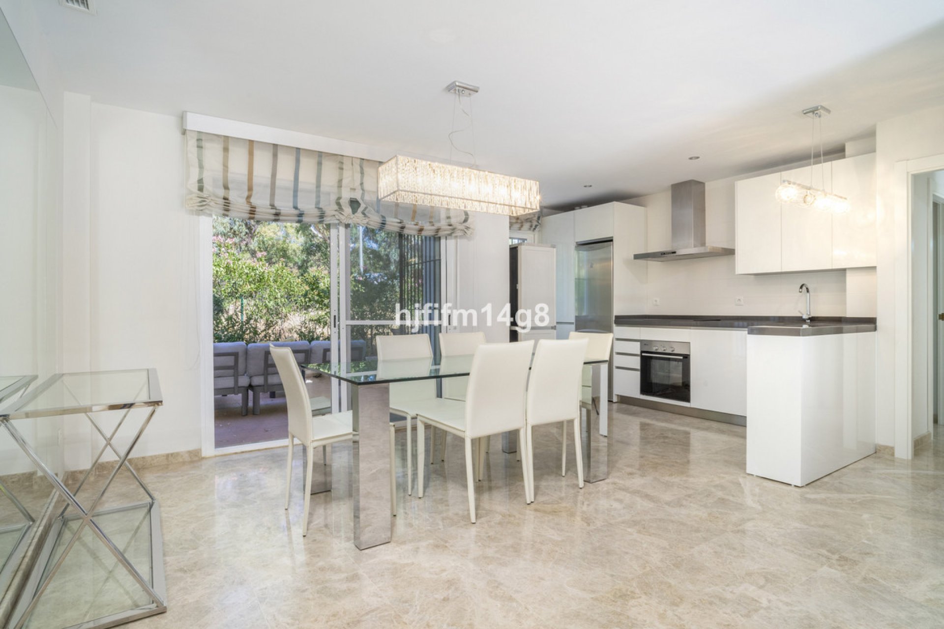 Reventa - Ground floor apartment - Marbella - Nueva Andalucia
